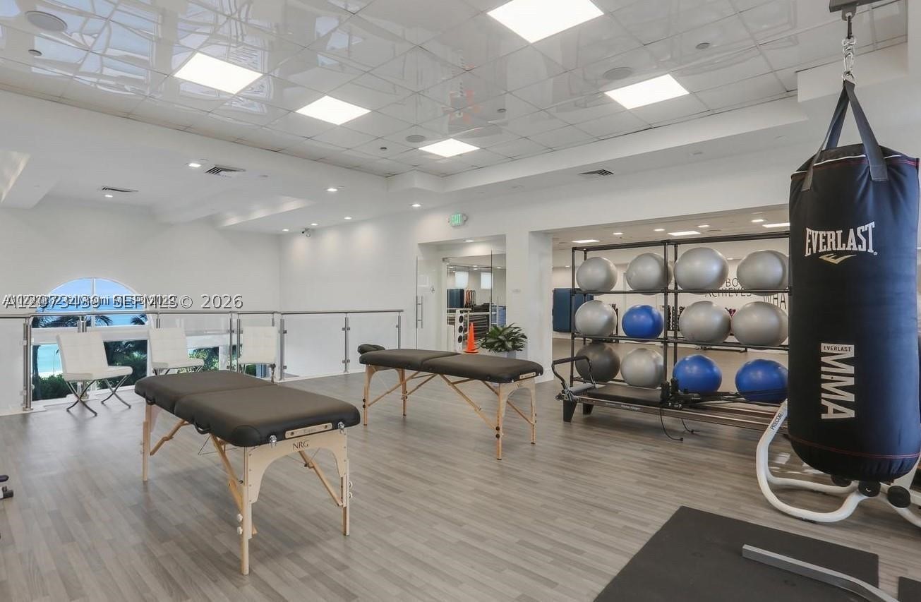 4779 Collins Ave #3708 Miami Beach, FL 33140