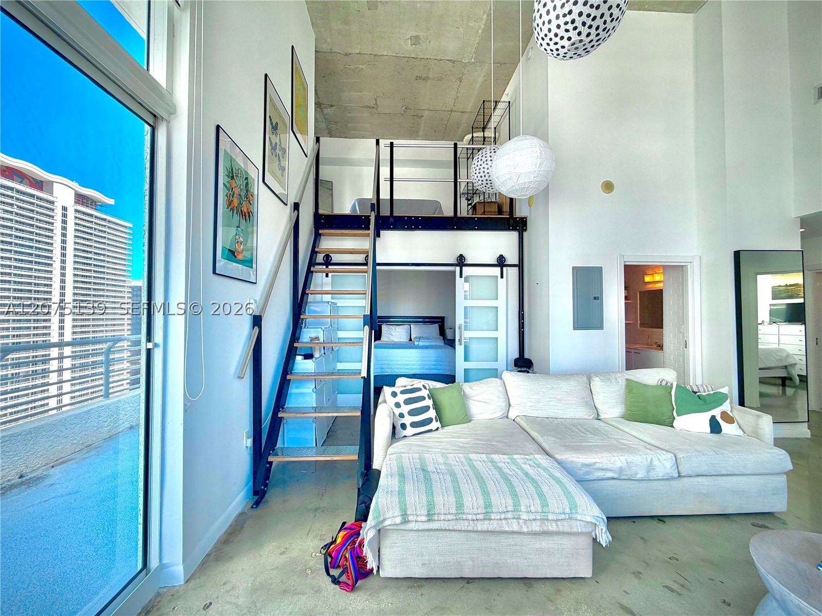 image The Loft 218