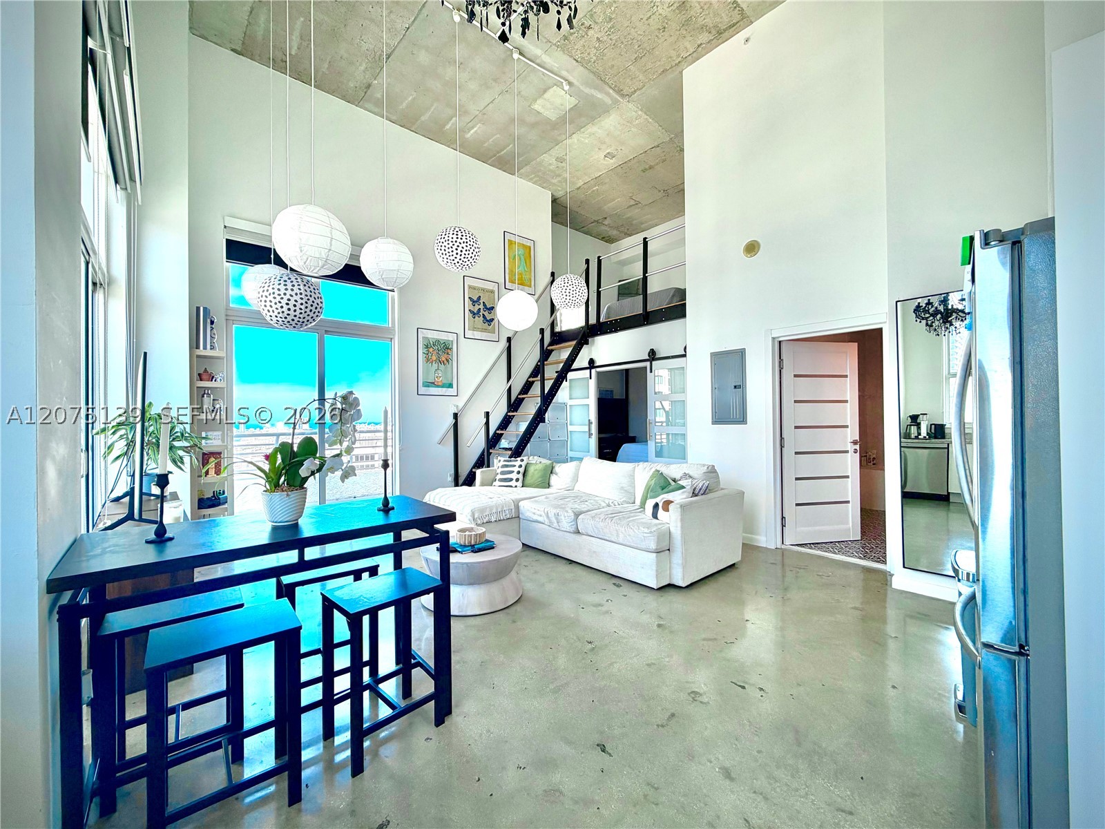 image The Loft 24