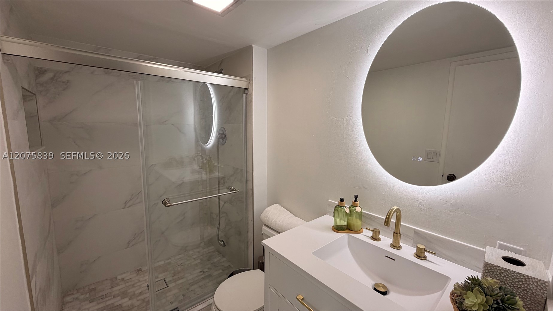 image Arlen House East10