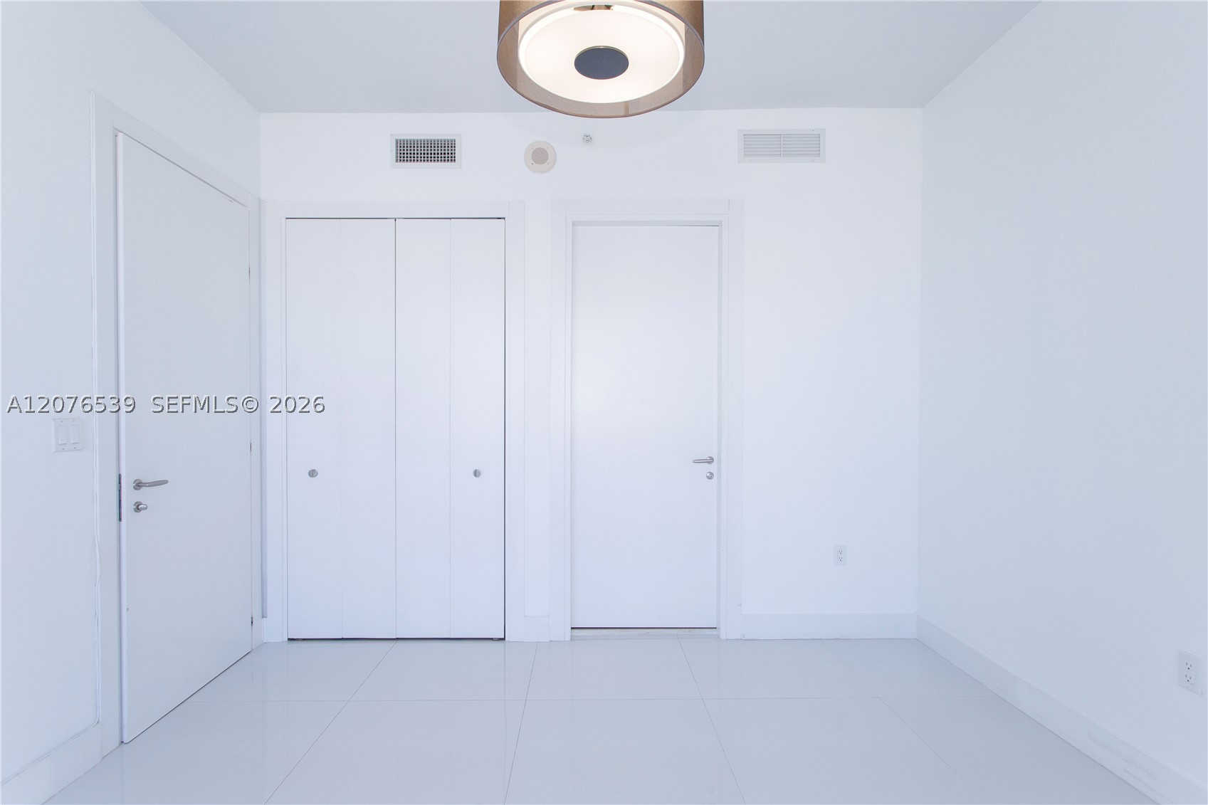 image Epic Residences11