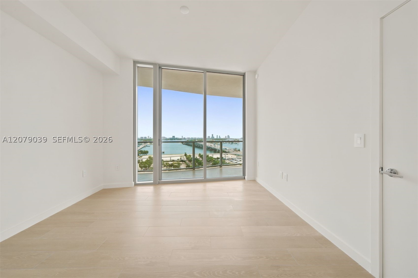 1400 Biscayne Blvd #1205 Miami, FL 33132
