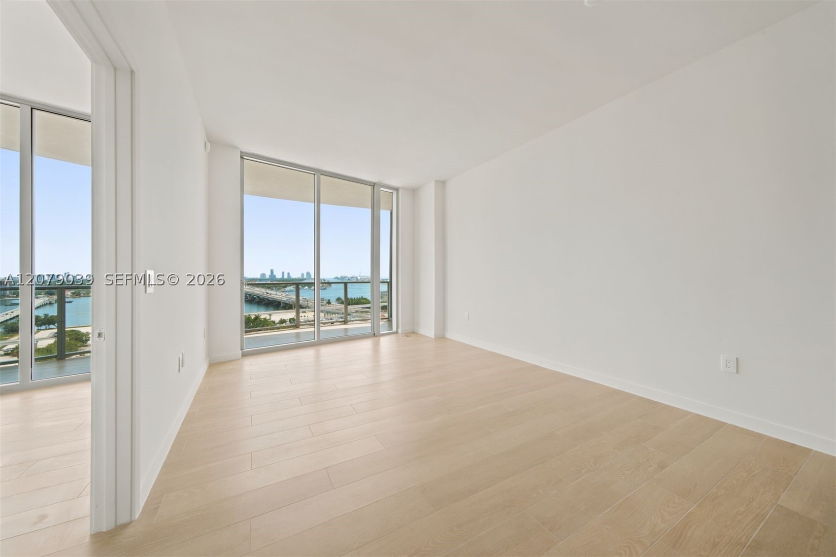 1400 Biscayne Blvd #1205 Miami, FL 33132
