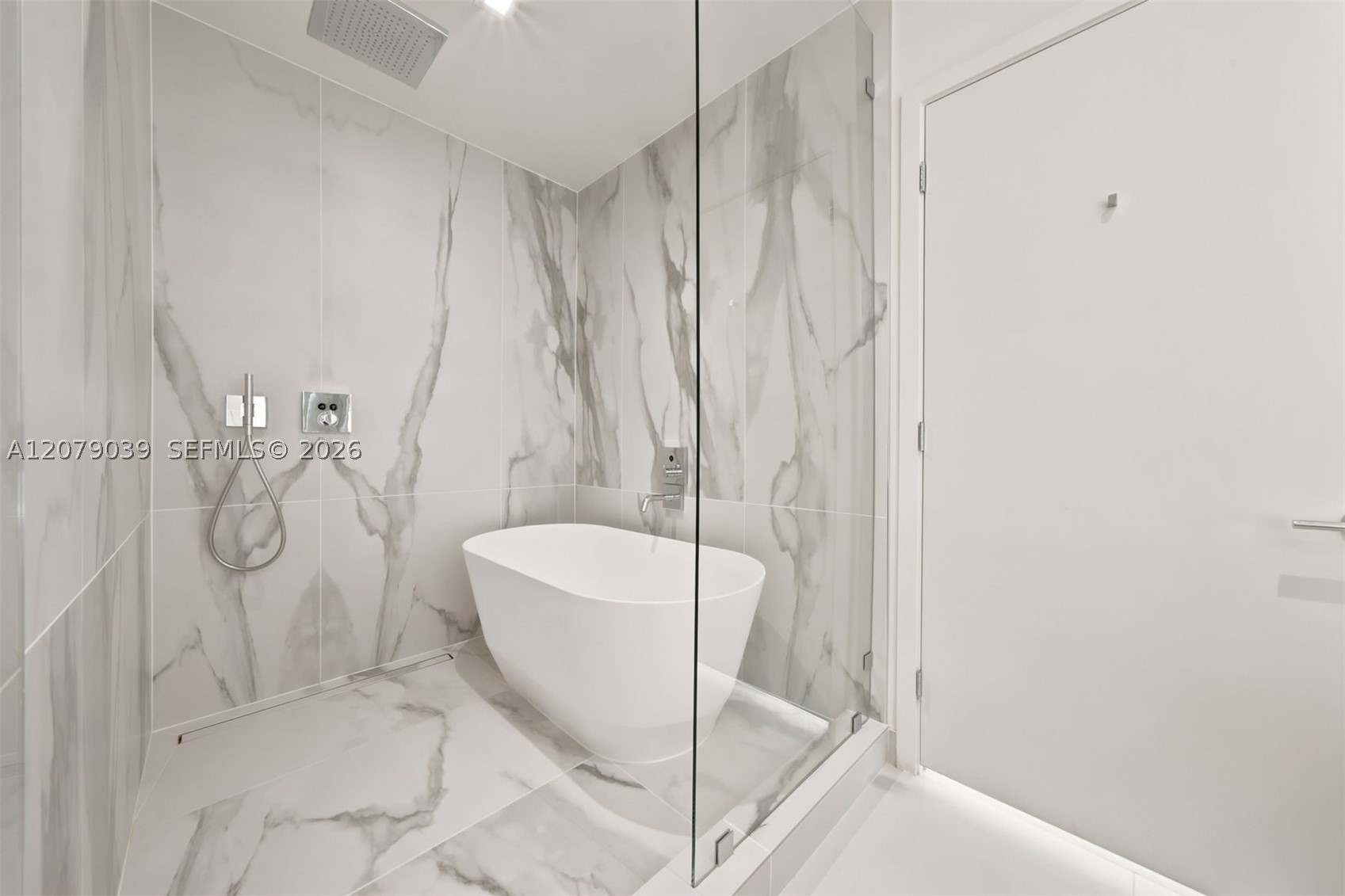 1400 Biscayne Blvd #1205 Miami, FL 33132