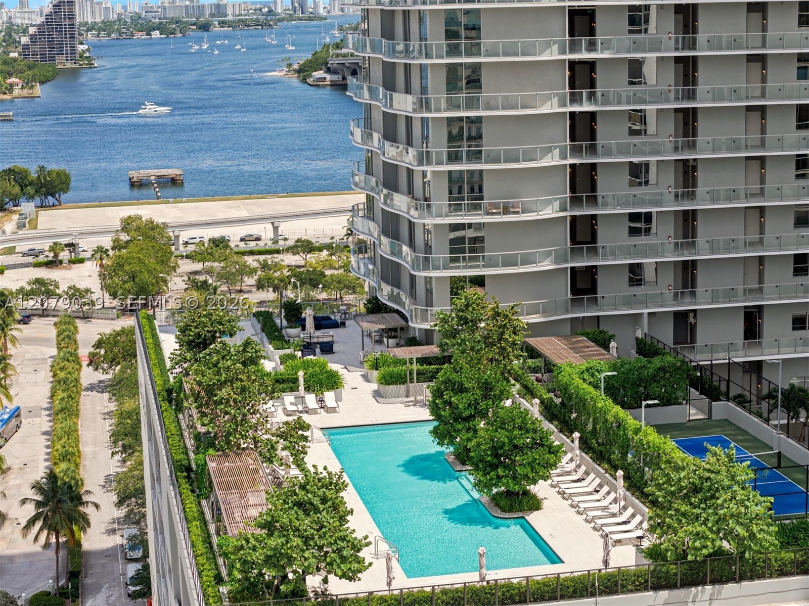 1400 Biscayne Blvd #1205 Miami, FL 33132
