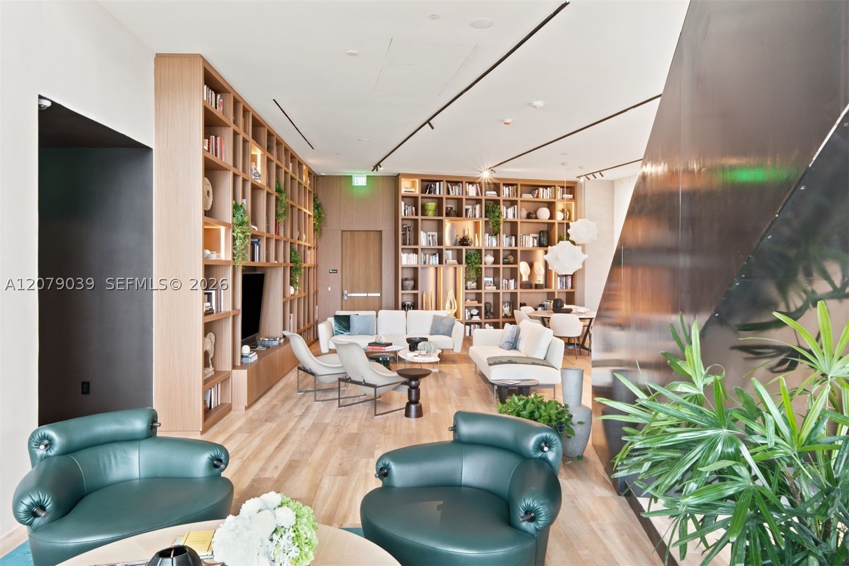 1400 Biscayne Blvd #1205 Miami, FL 33132
