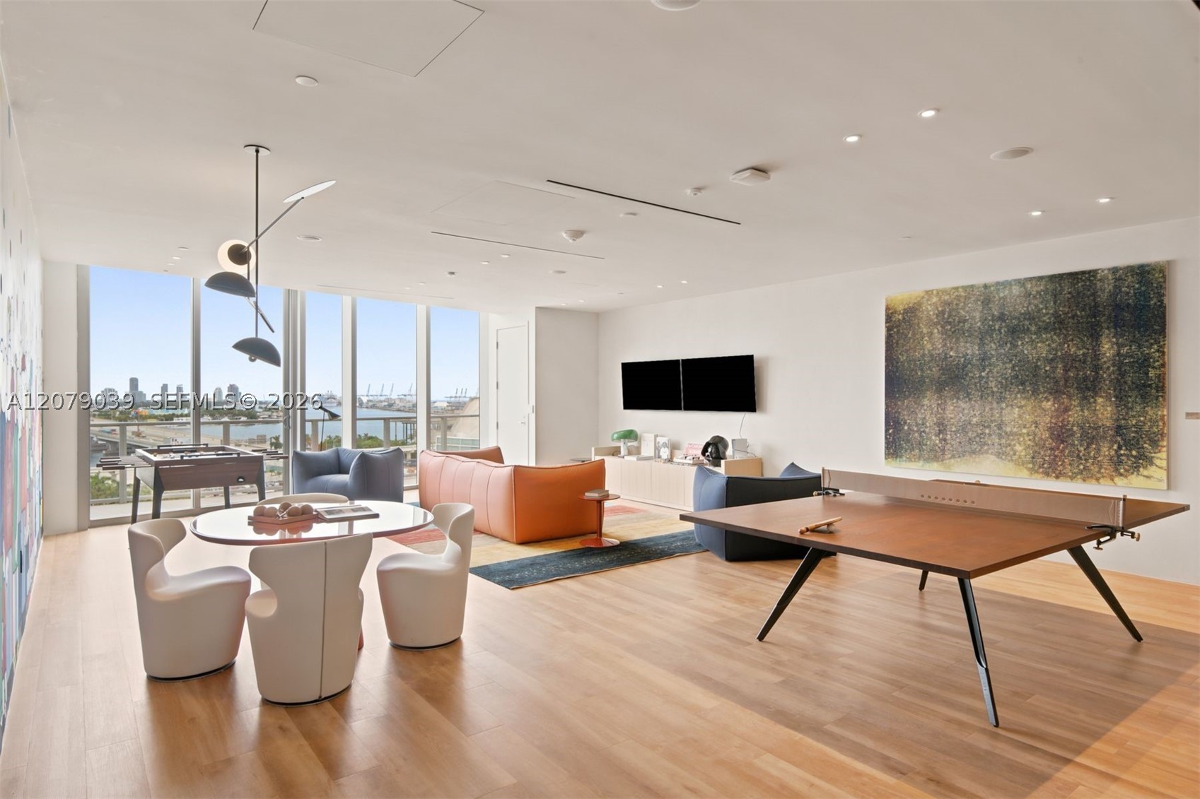 1400 Biscayne Blvd #1205 Miami, FL 33132