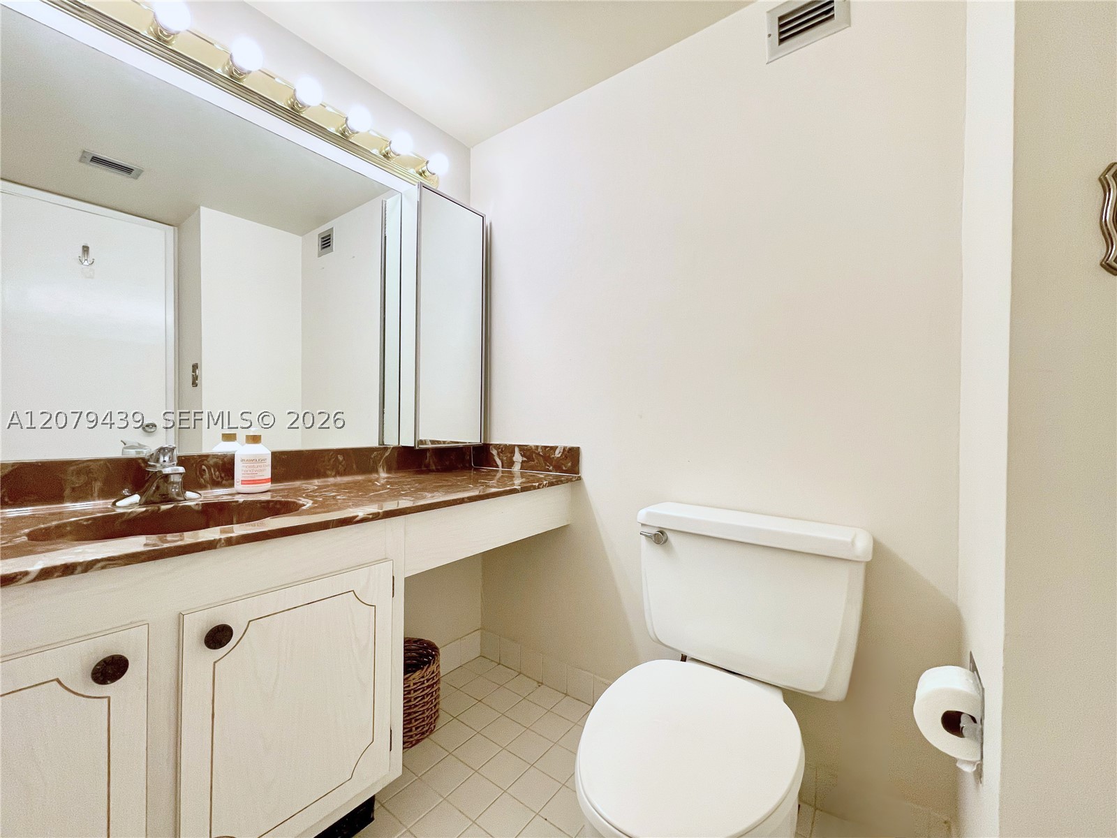 image Brickell Place II19