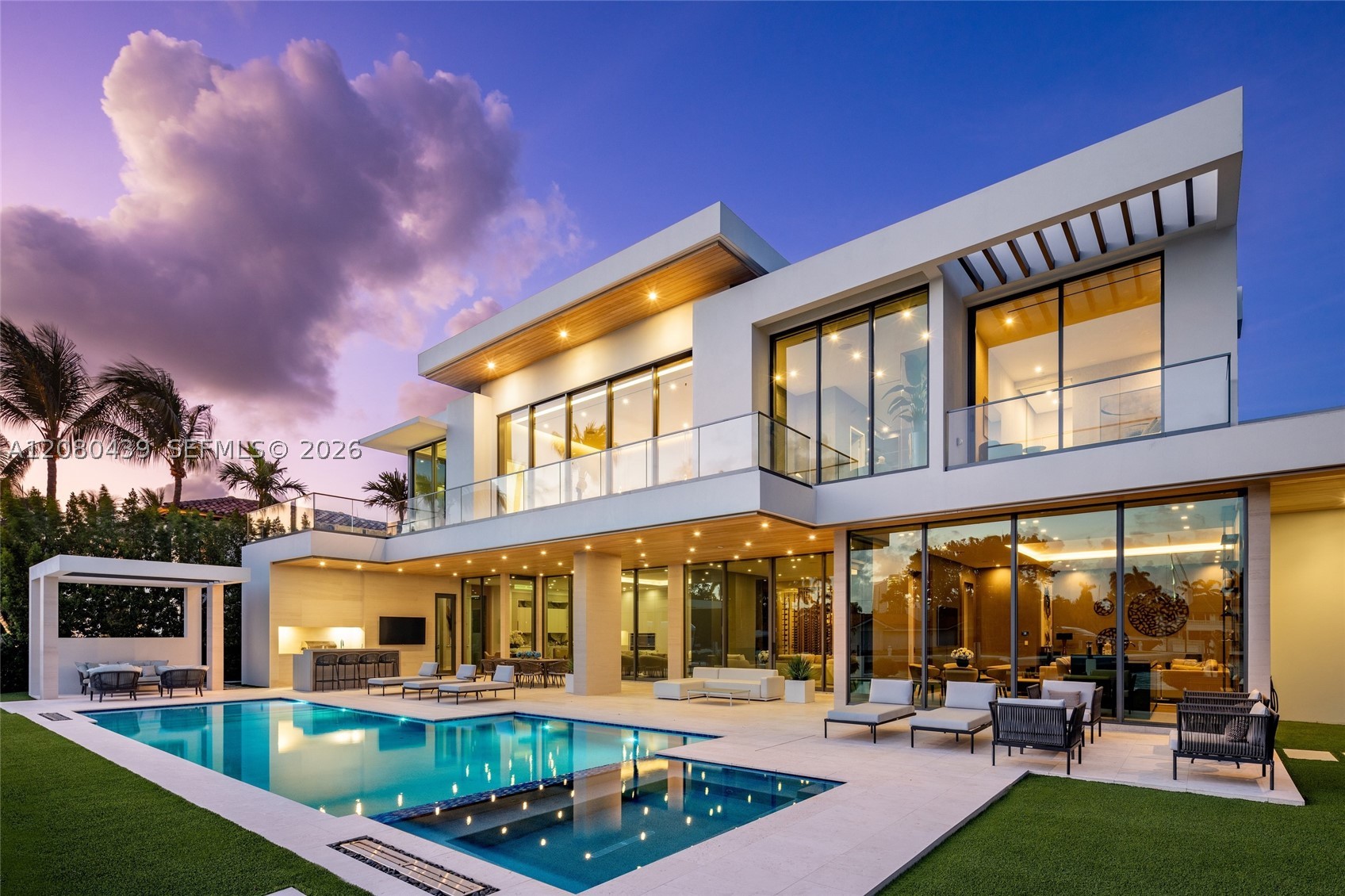 2560 Del Lago Dr Fort Lauderdale, FL 33316