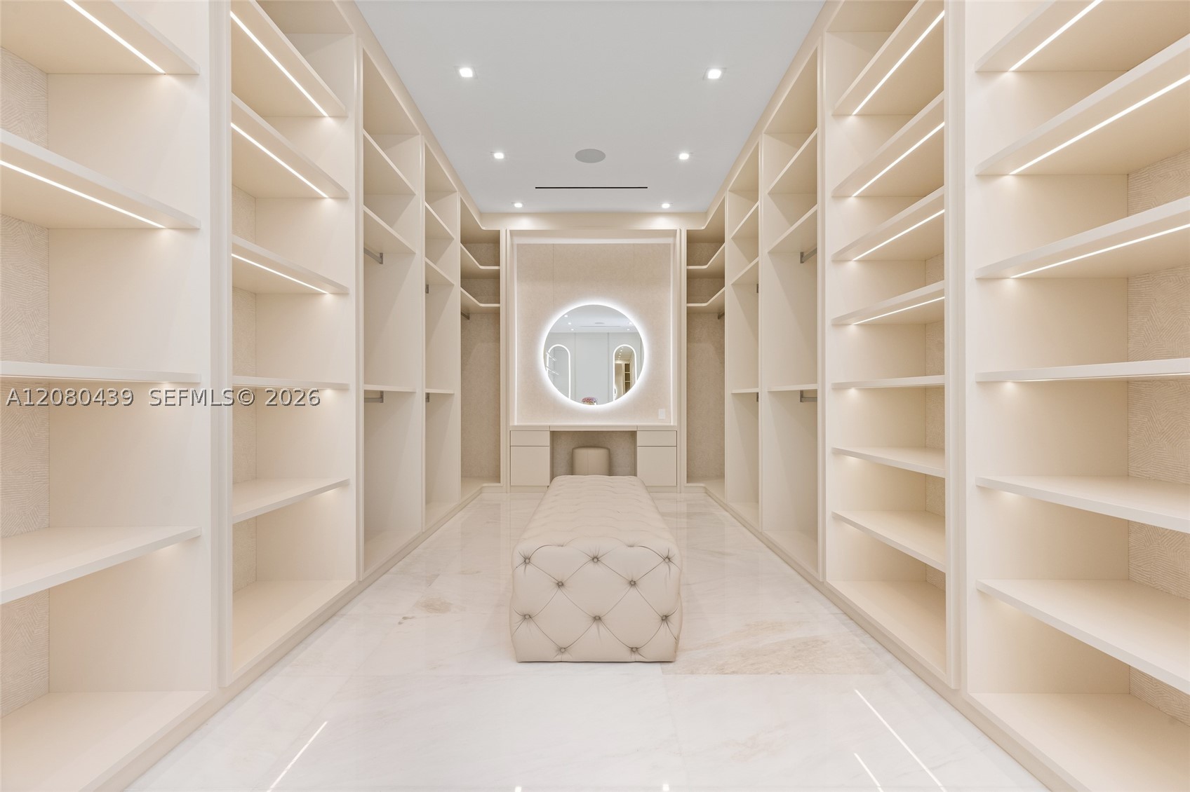 2560 Del Lago Dr Fort Lauderdale, FL 33316