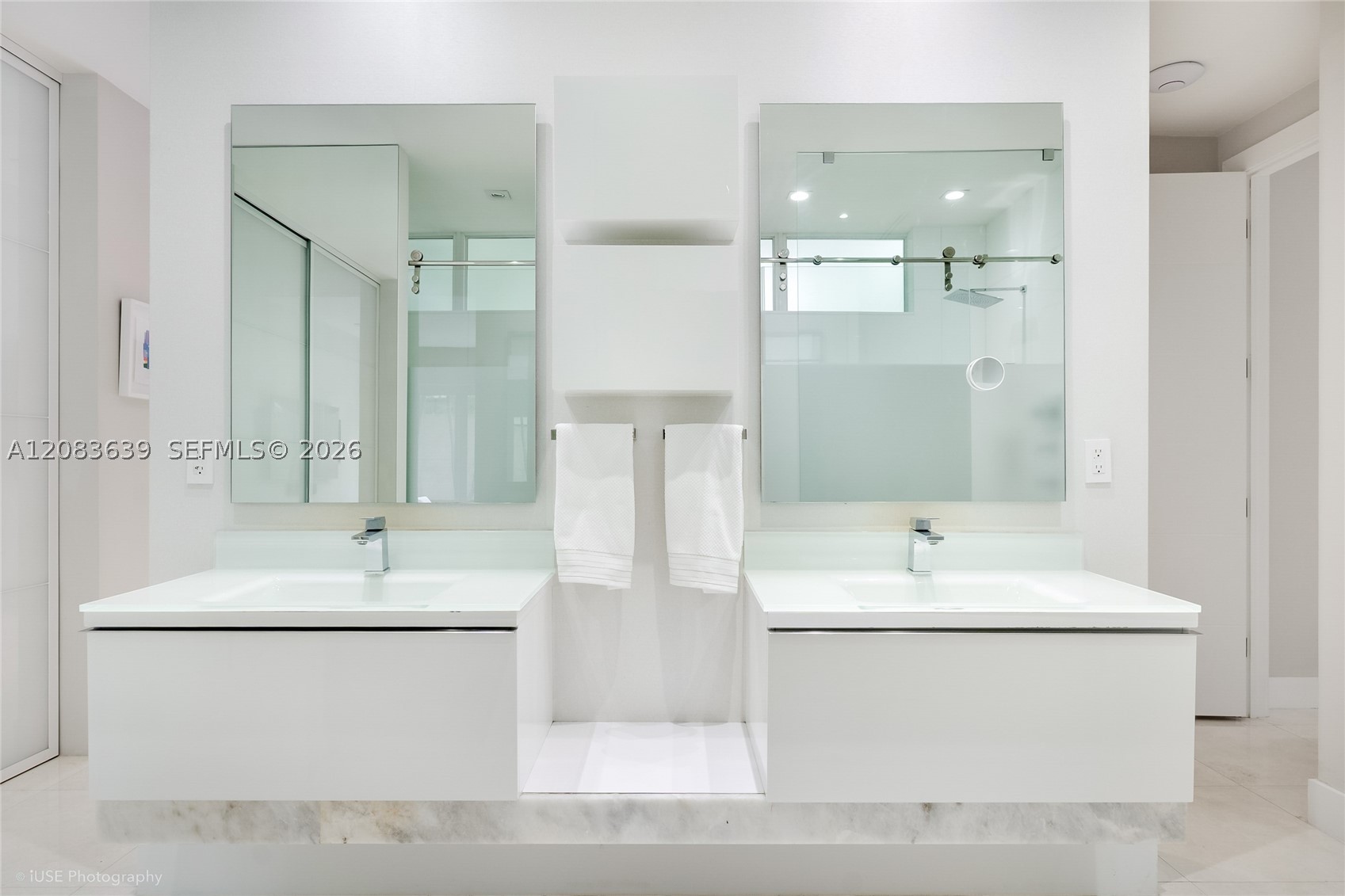 137 W Shore Dr Miami, FL 33133