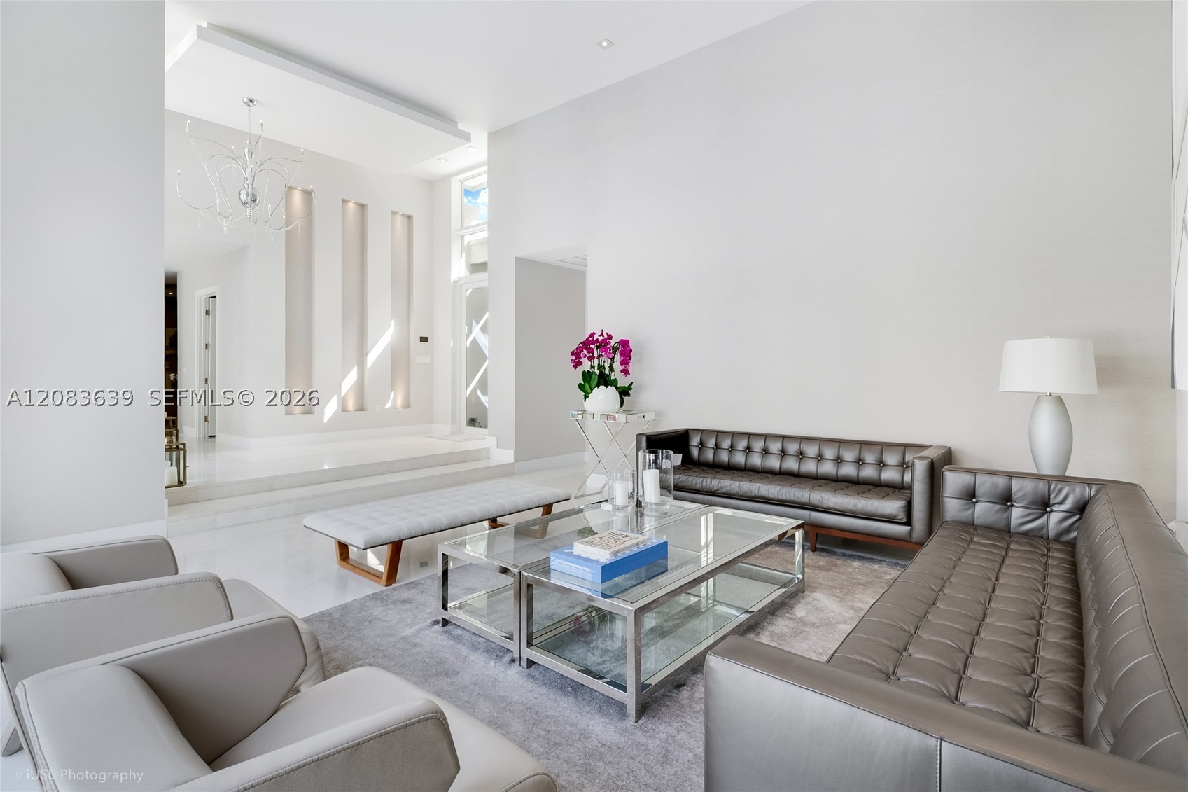 137 W Shore Dr Miami, FL 33133