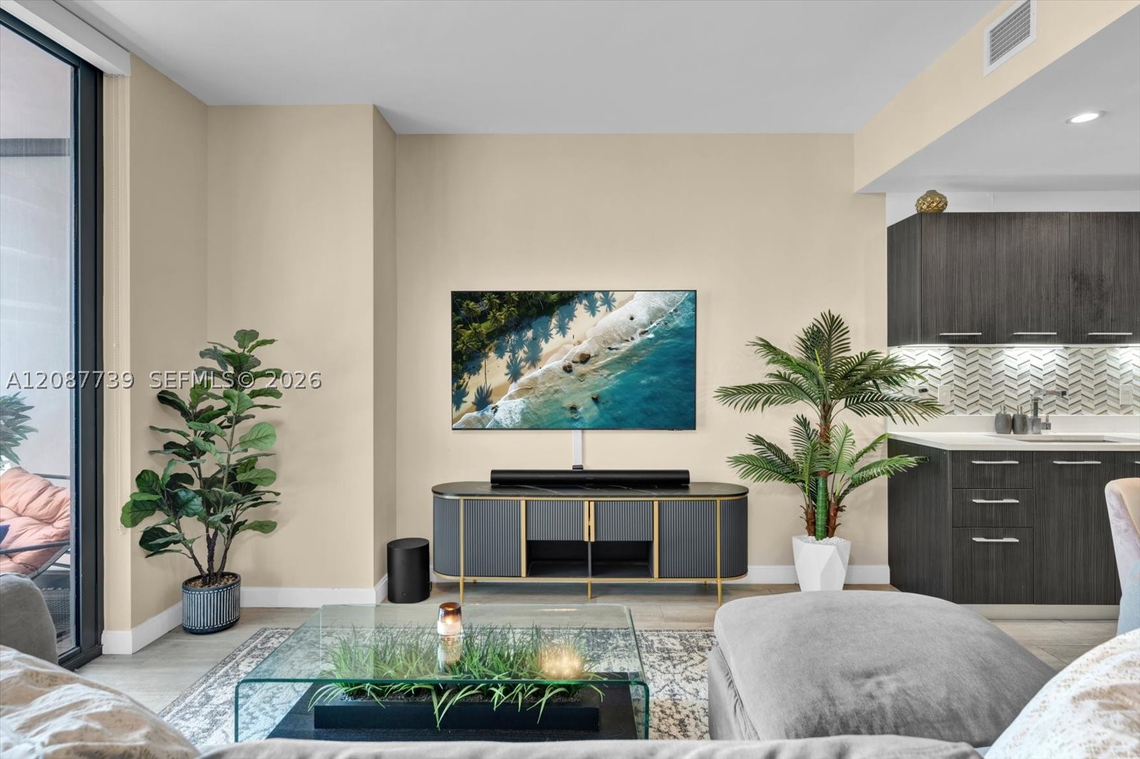 image Brickell Heights East18