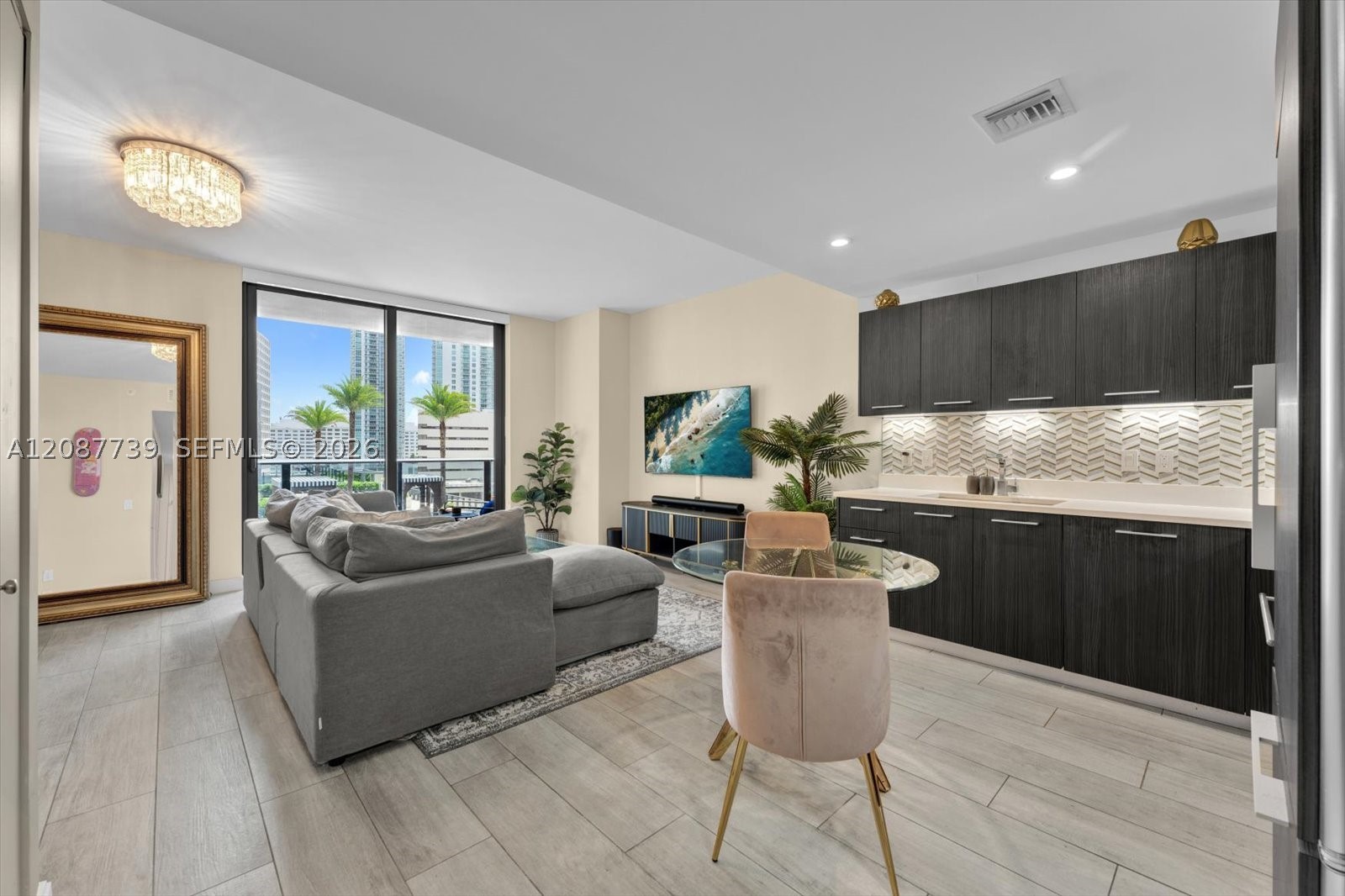 image Brickell Heights East19