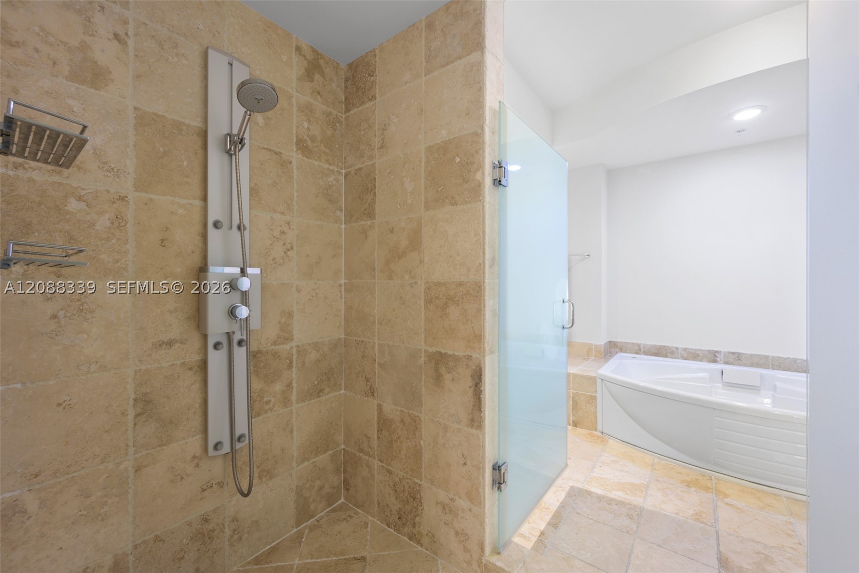 image Trump Royale15