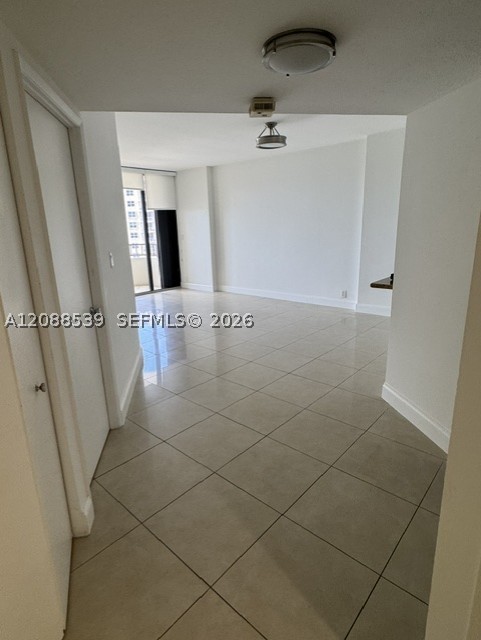 image Brickell Key One2
