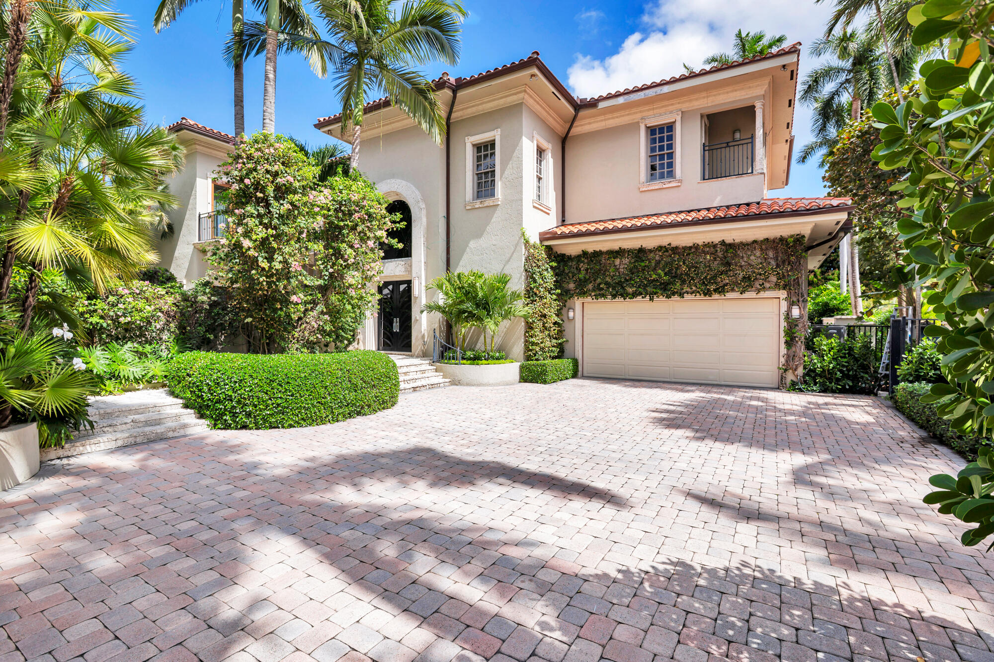 349 Chilean Palm Beach, FL 33480