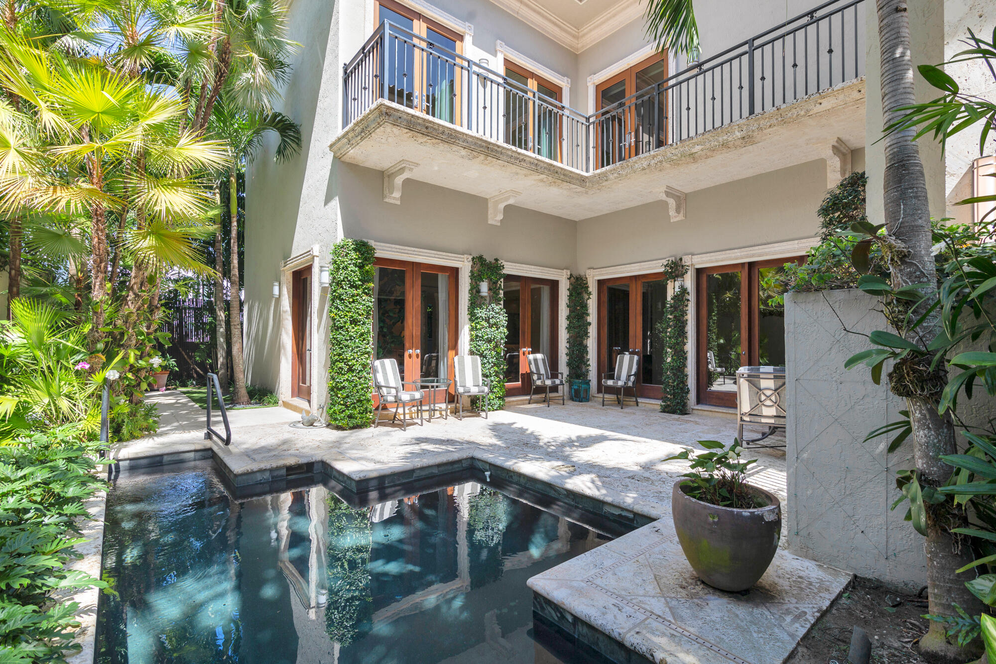 349 Chilean Palm Beach, FL 33480