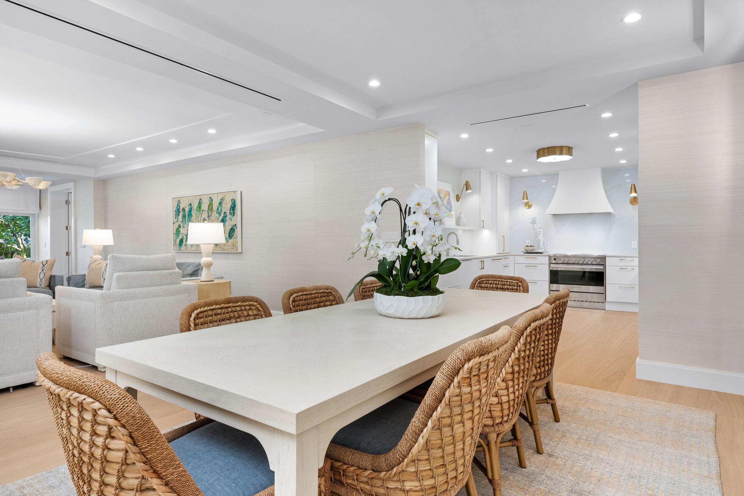 300 S Ocean #1b Palm Beach, FL 33480