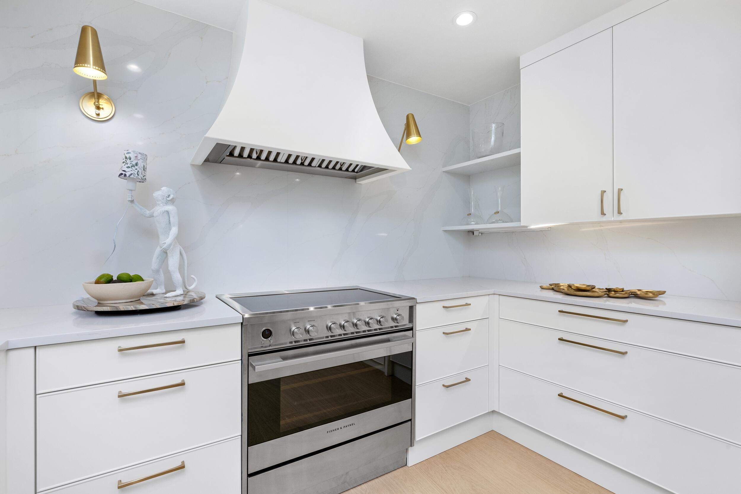 300 S Ocean #1b Palm Beach, FL 33480