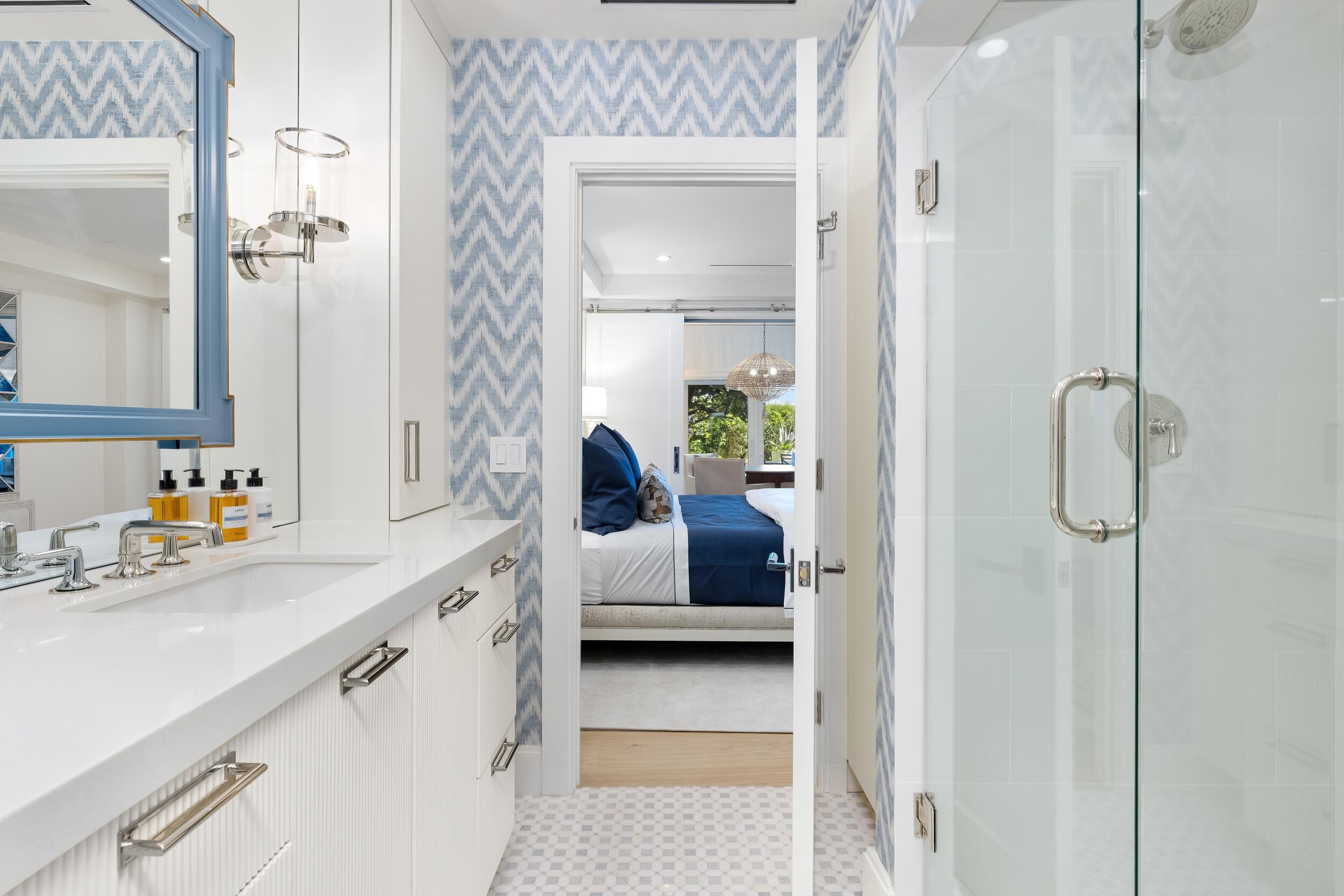 300 S Ocean #1b Palm Beach, FL 33480