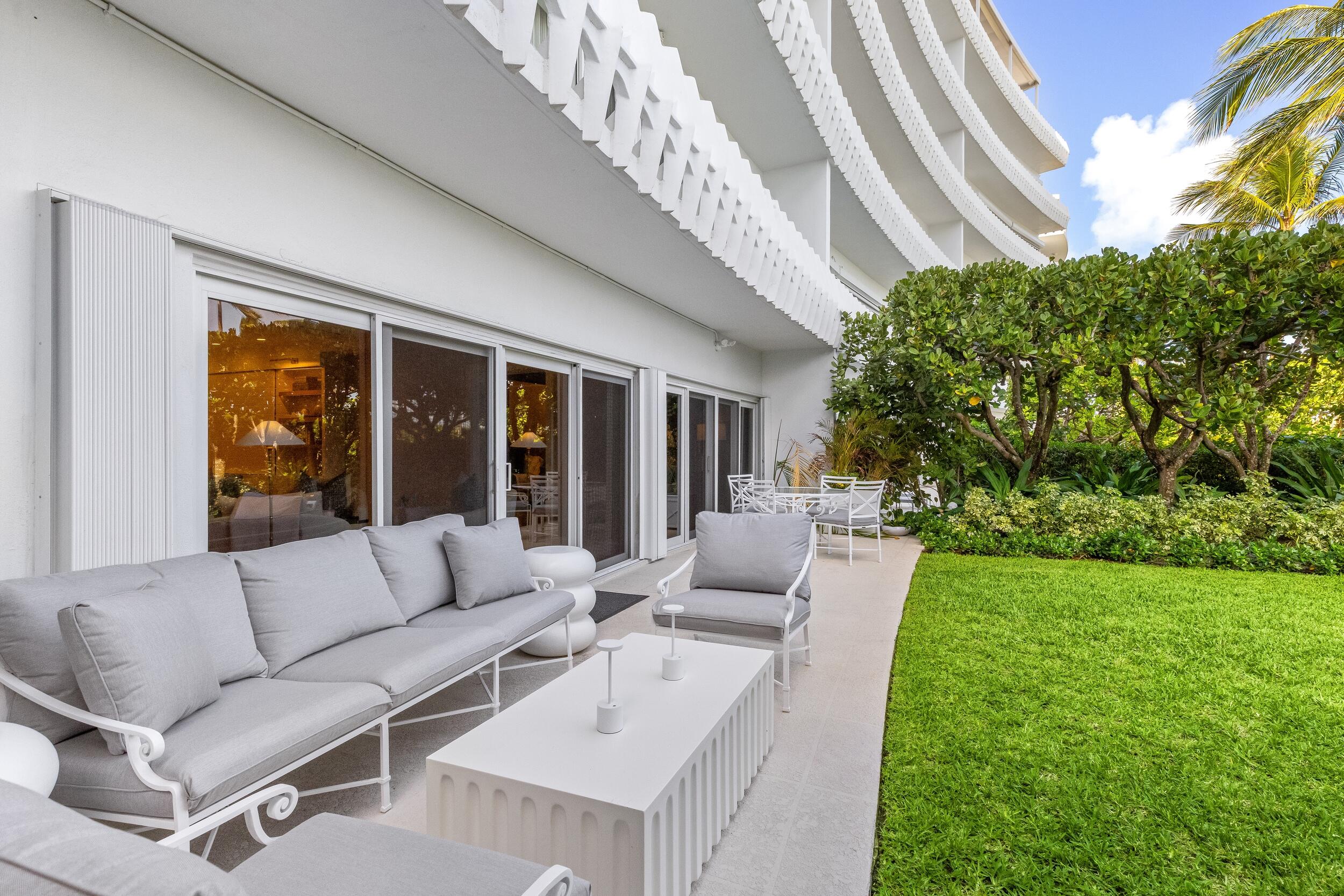 300 S Ocean #1b Palm Beach, FL 33480