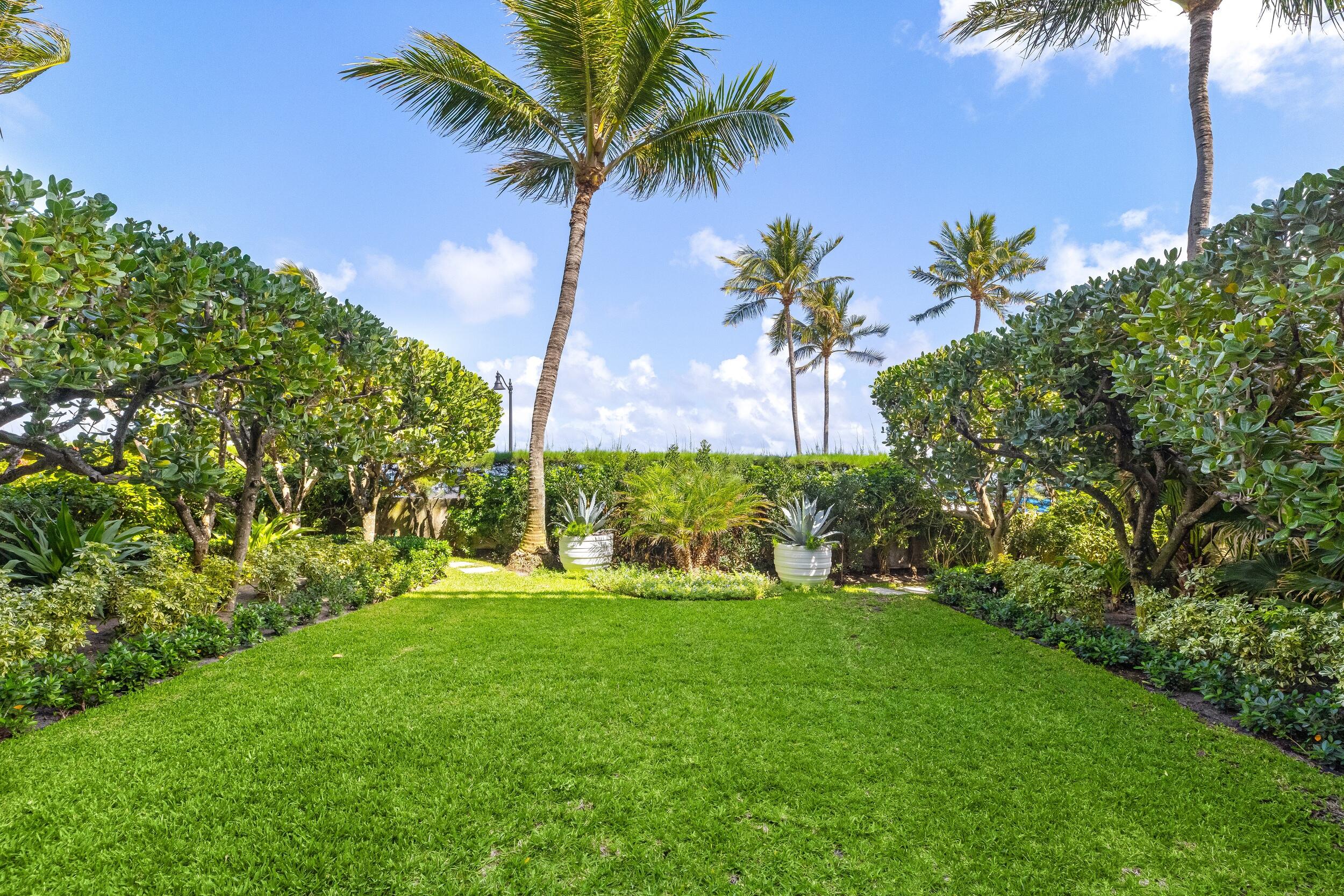 300 S Ocean #1b Palm Beach, FL 33480