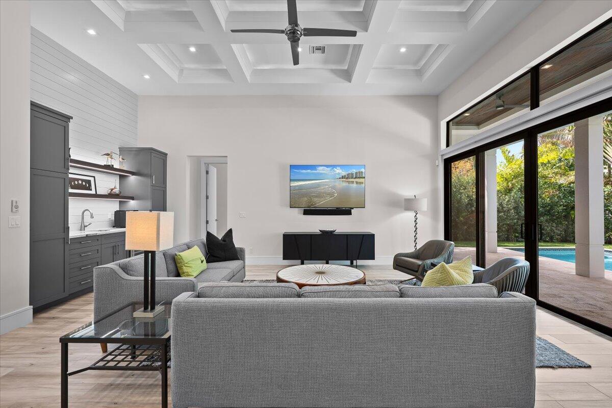 187 Shelter Jupiter, FL 33469