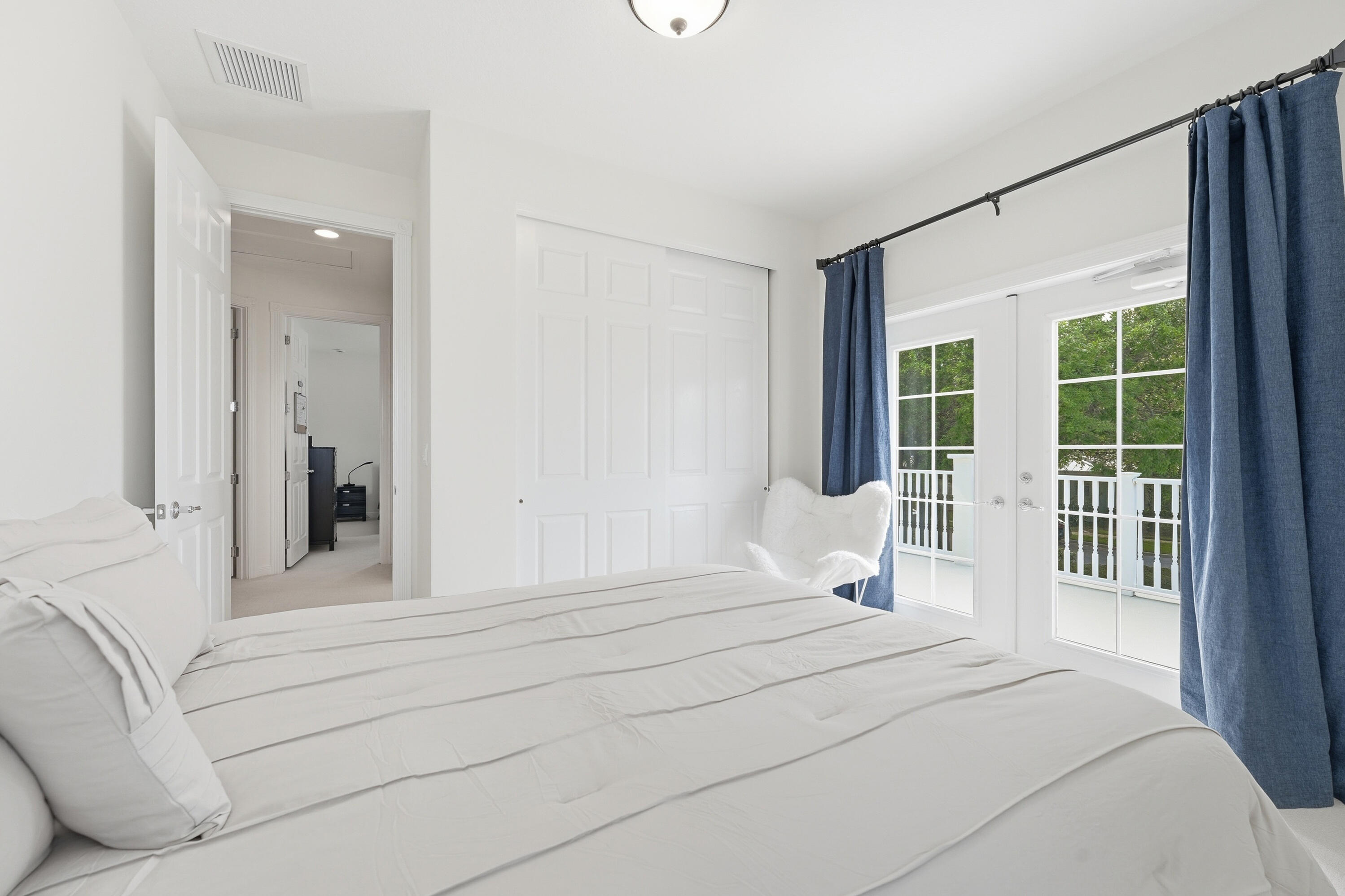 3443 S Caroline Jupiter, FL 33458