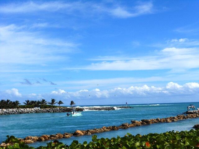 3443 S Caroline Jupiter, FL 33458