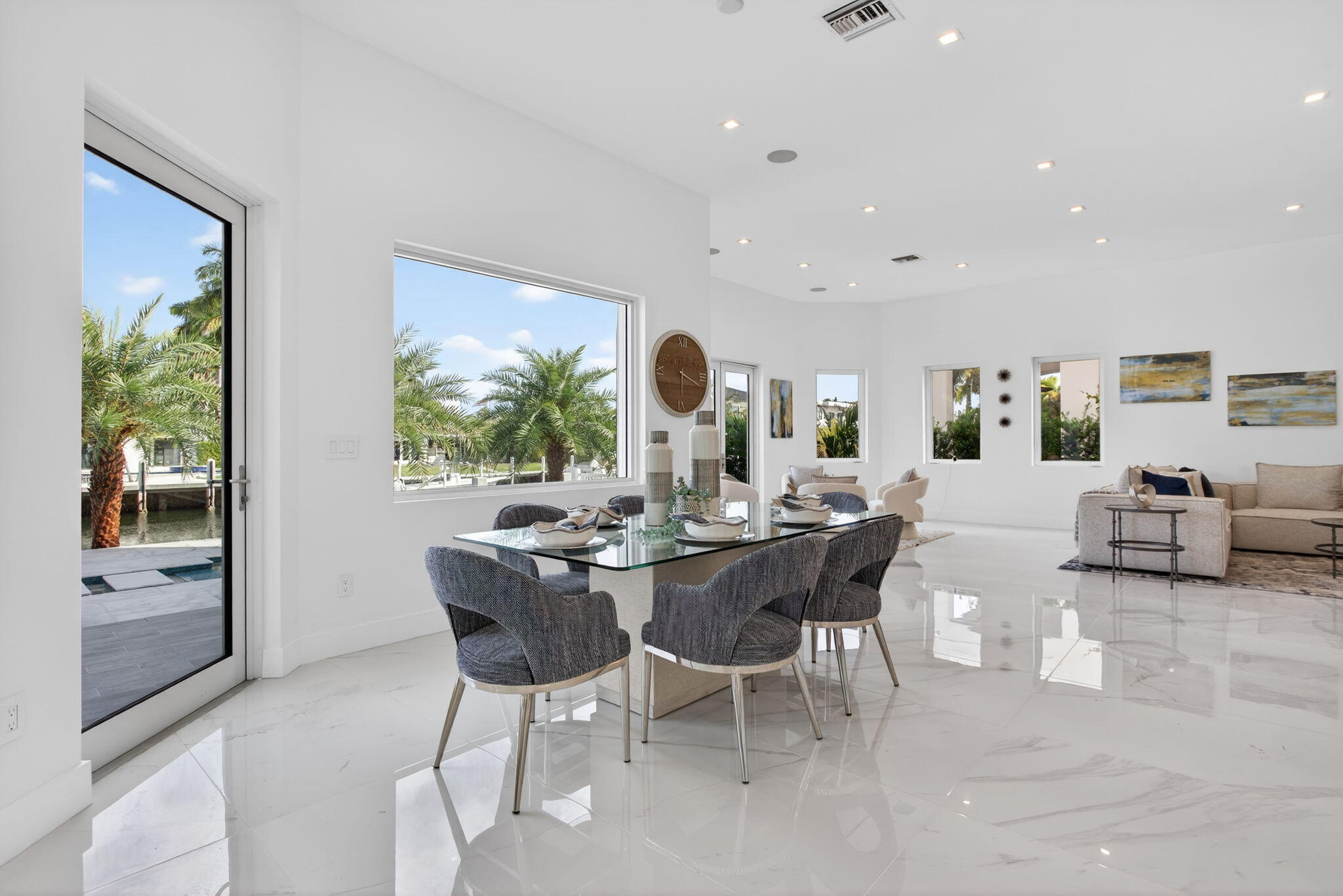 2641 NE 48th Lighthouse Point, FL 33064