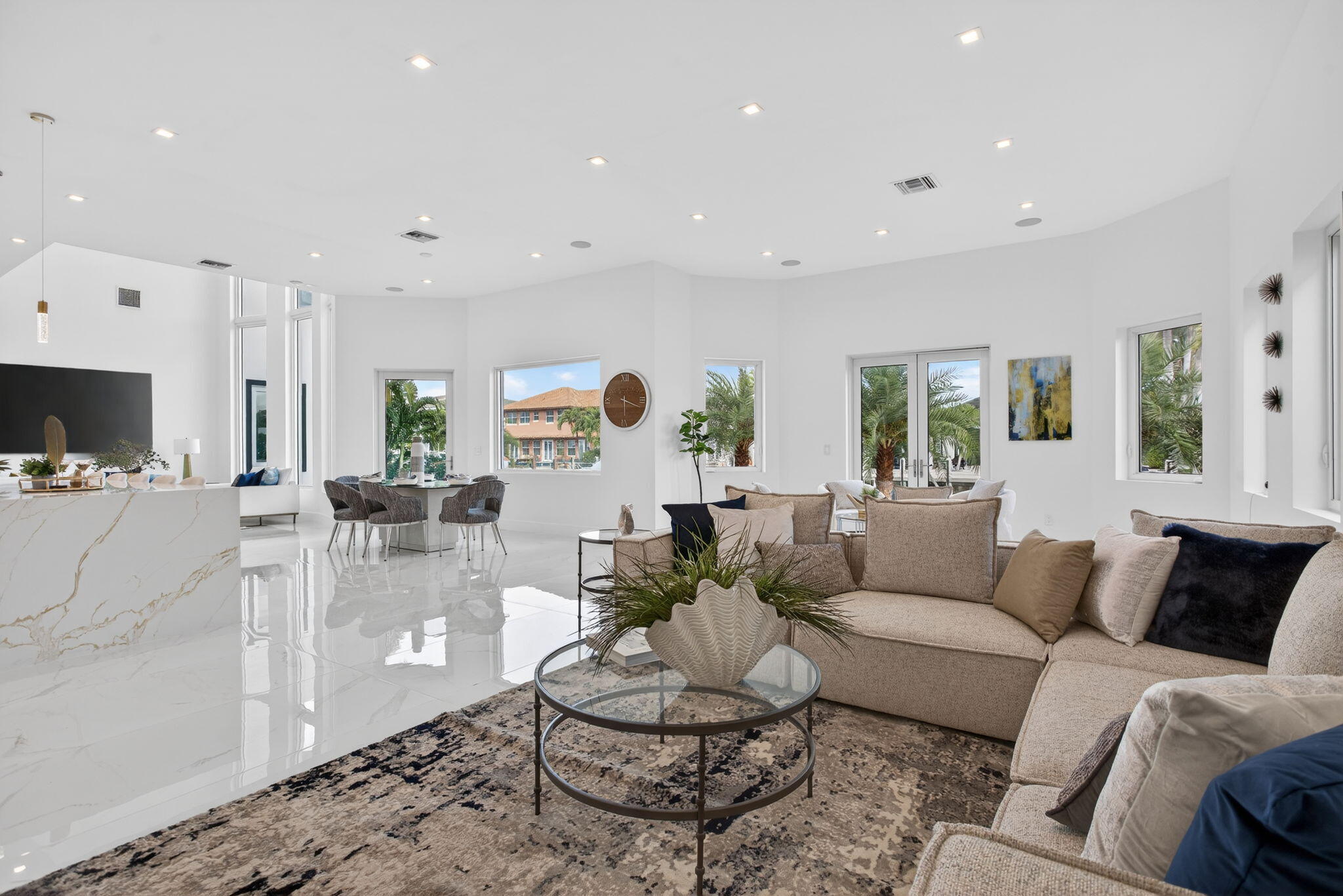 2641 NE 48th Lighthouse Point, FL 33064