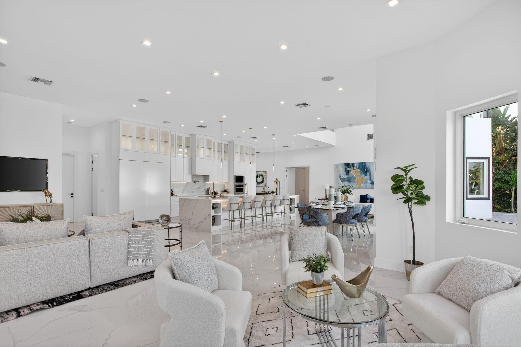 2641 NE 48th Lighthouse Point, FL 33064