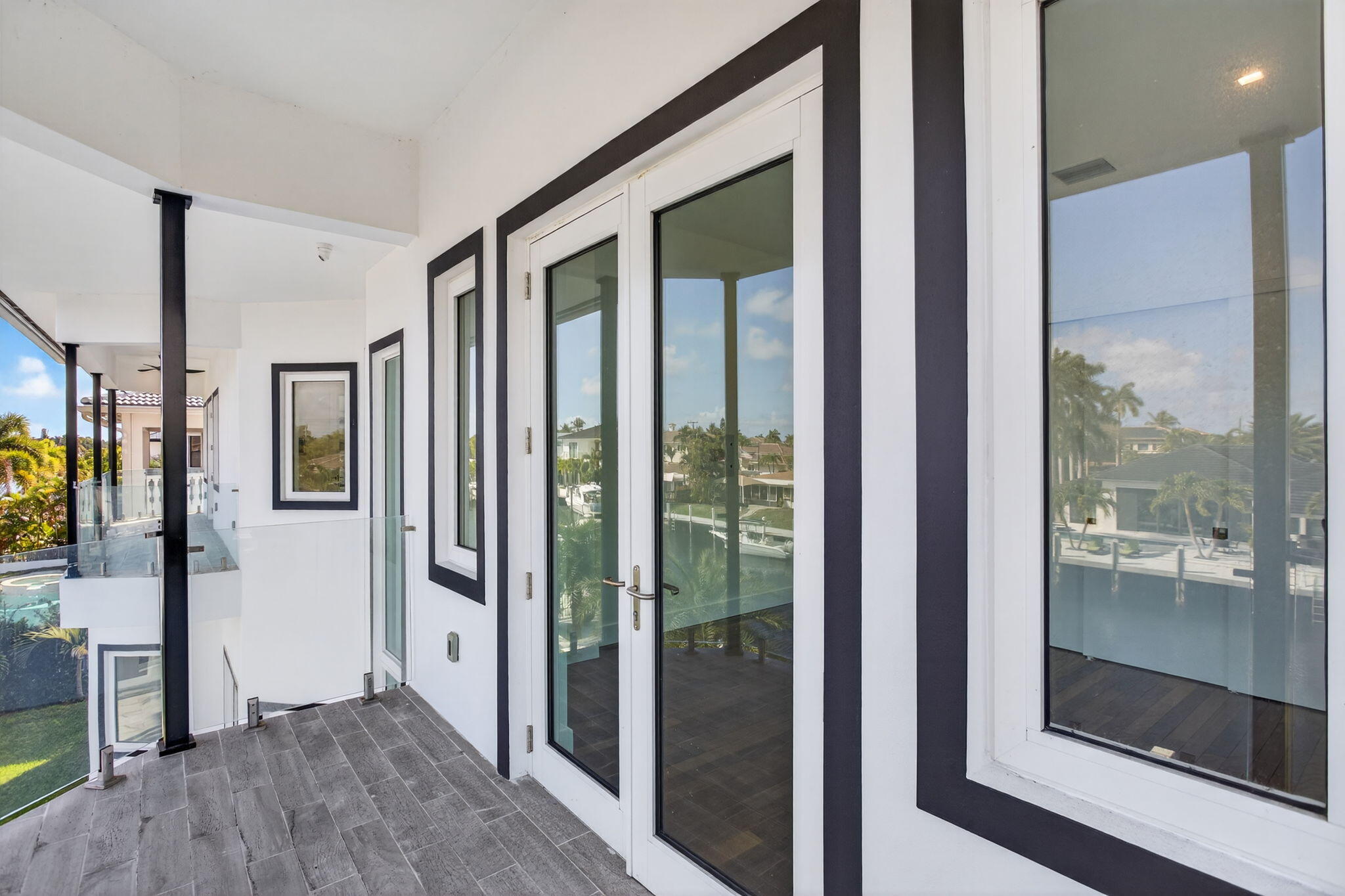 2641 NE 48th Lighthouse Point, FL 33064