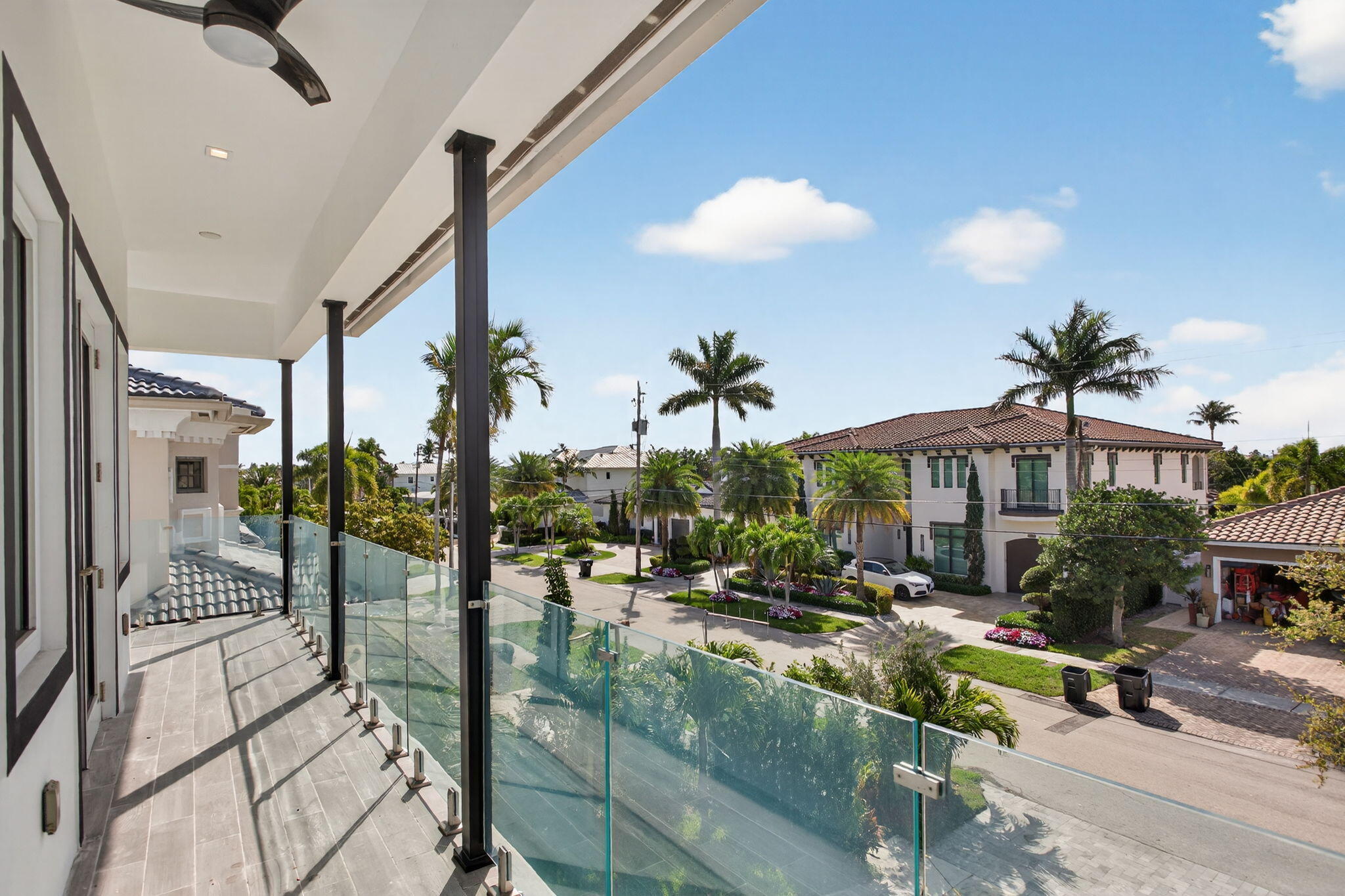 2641 NE 48th Lighthouse Point, FL 33064