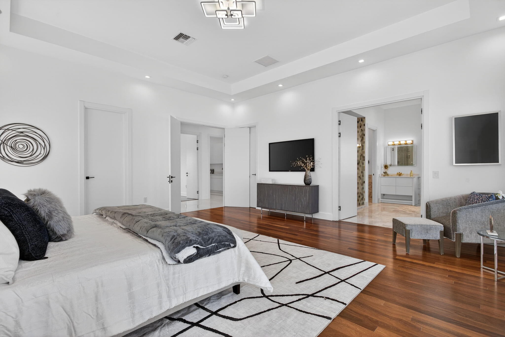 2641 NE 48th Lighthouse Point, FL 33064