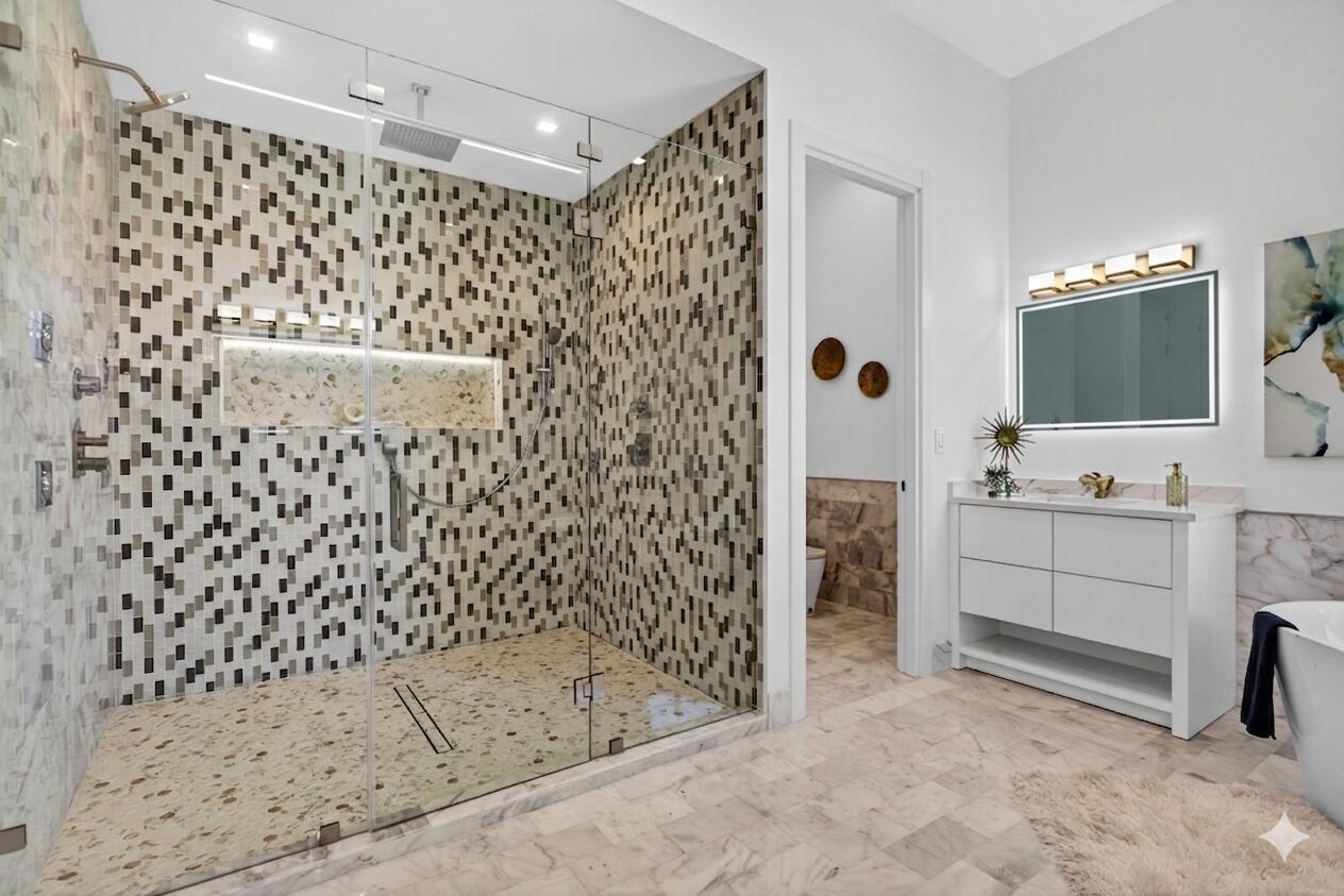 2641 NE 48th Lighthouse Point, FL 33064