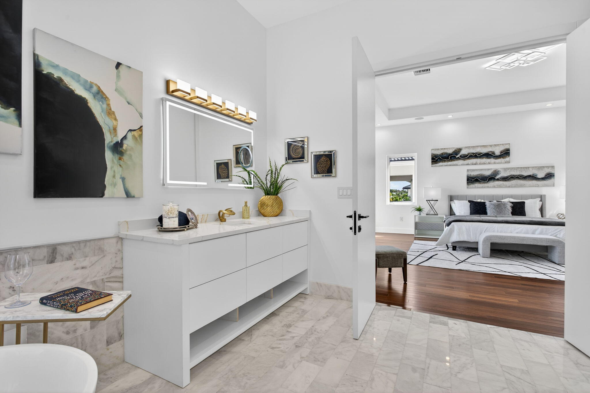 2641 NE 48th Lighthouse Point, FL 33064