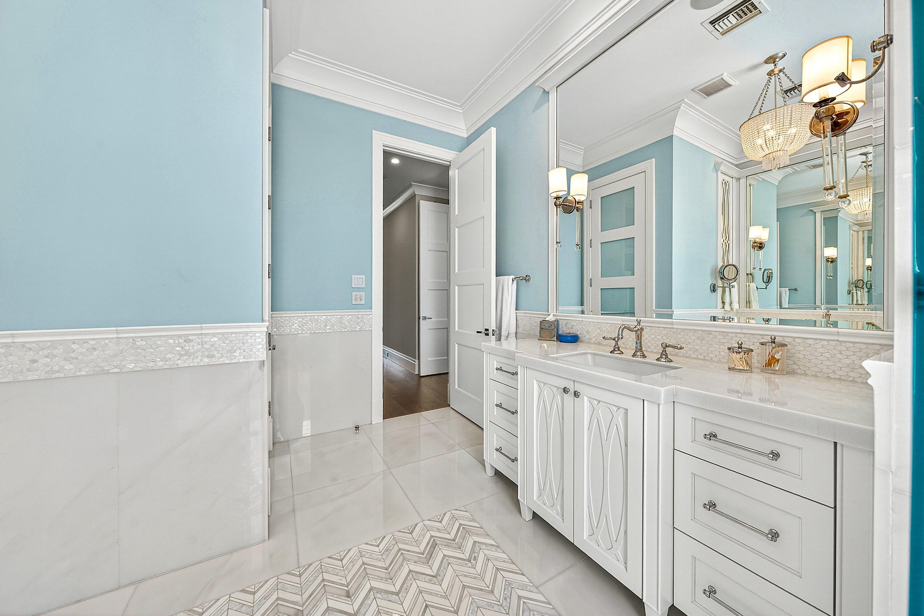 2530 Avenue Au Soleil Gulf Stream, FL 33483