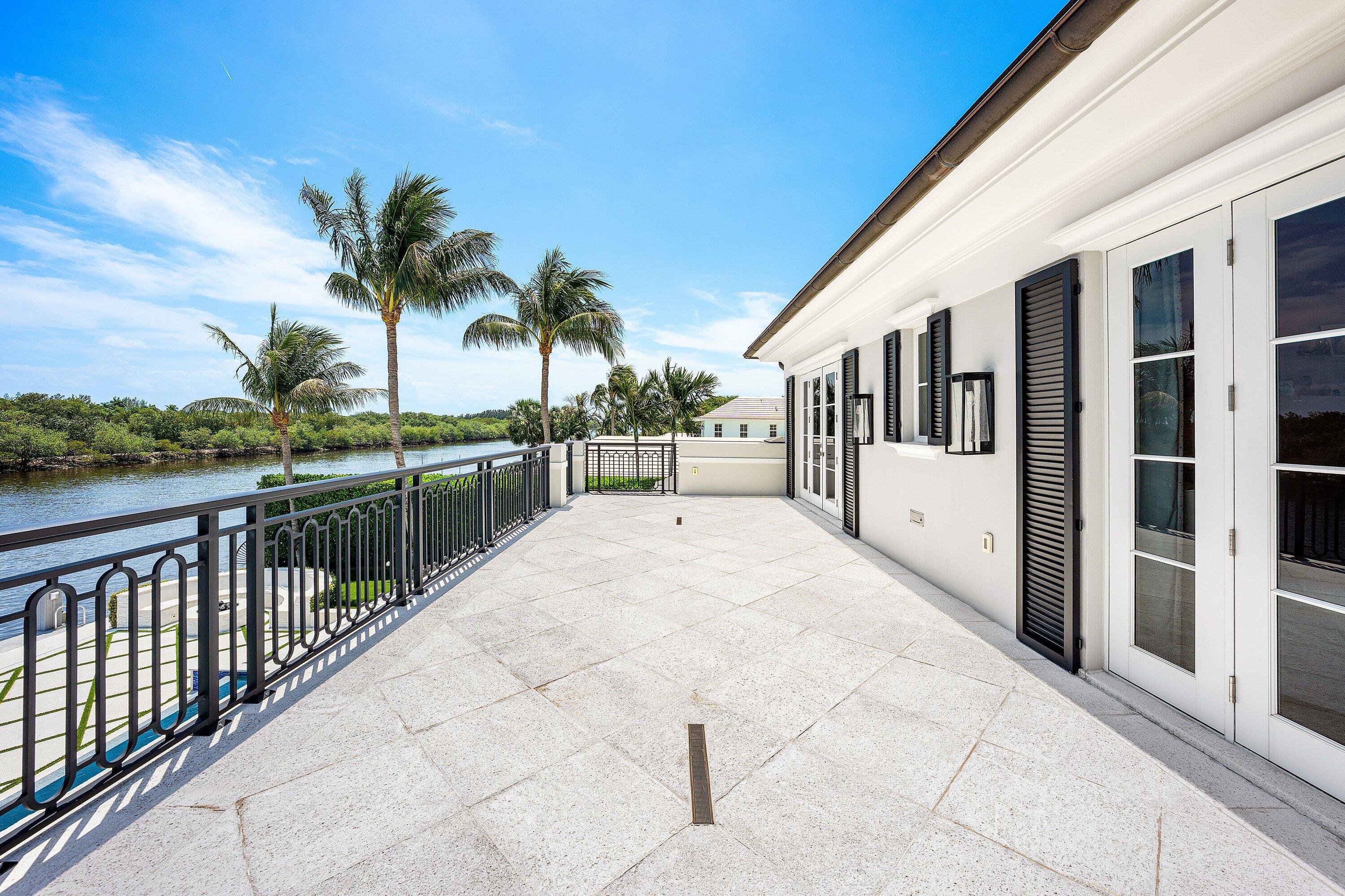 2530 Avenue Au Soleil Gulf Stream, FL 33483