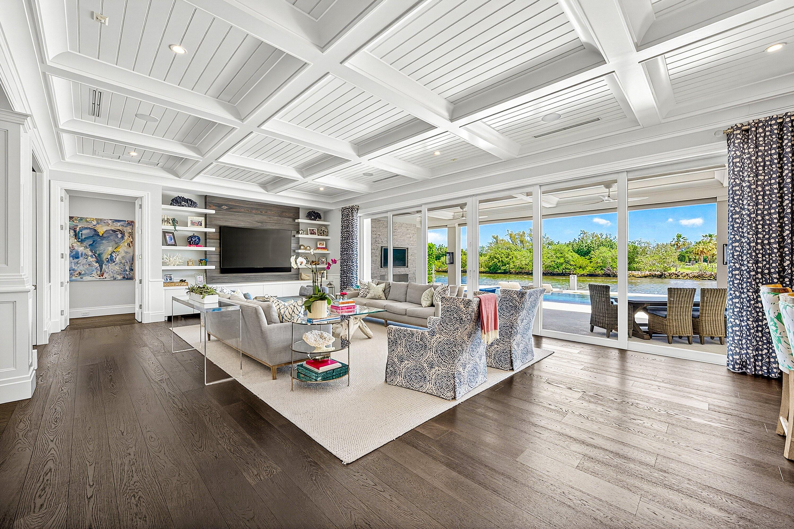 2530 Avenue Au Soleil Gulf Stream, FL 33483