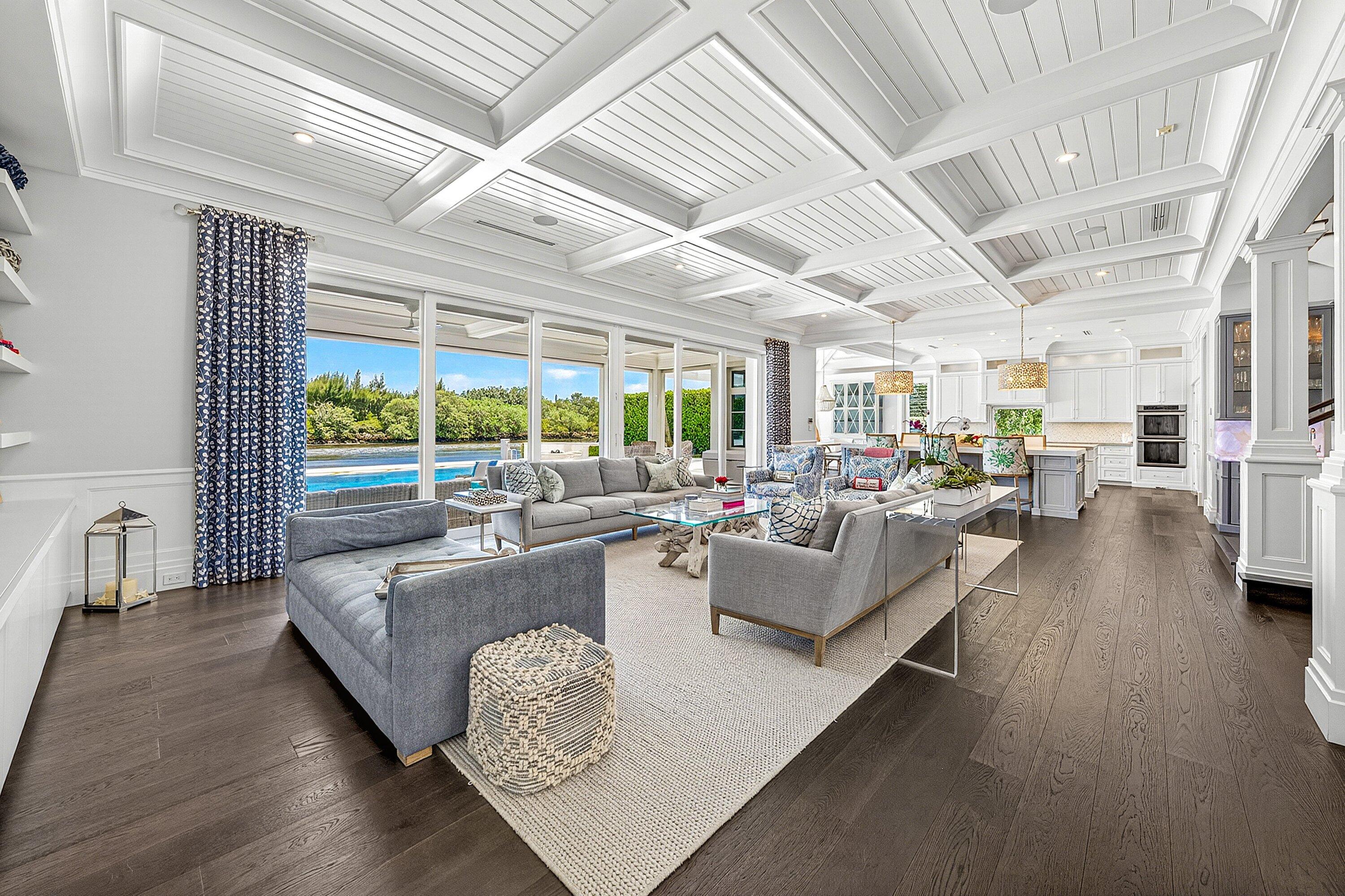 2530 Avenue Au Soleil Gulf Stream, FL 33483