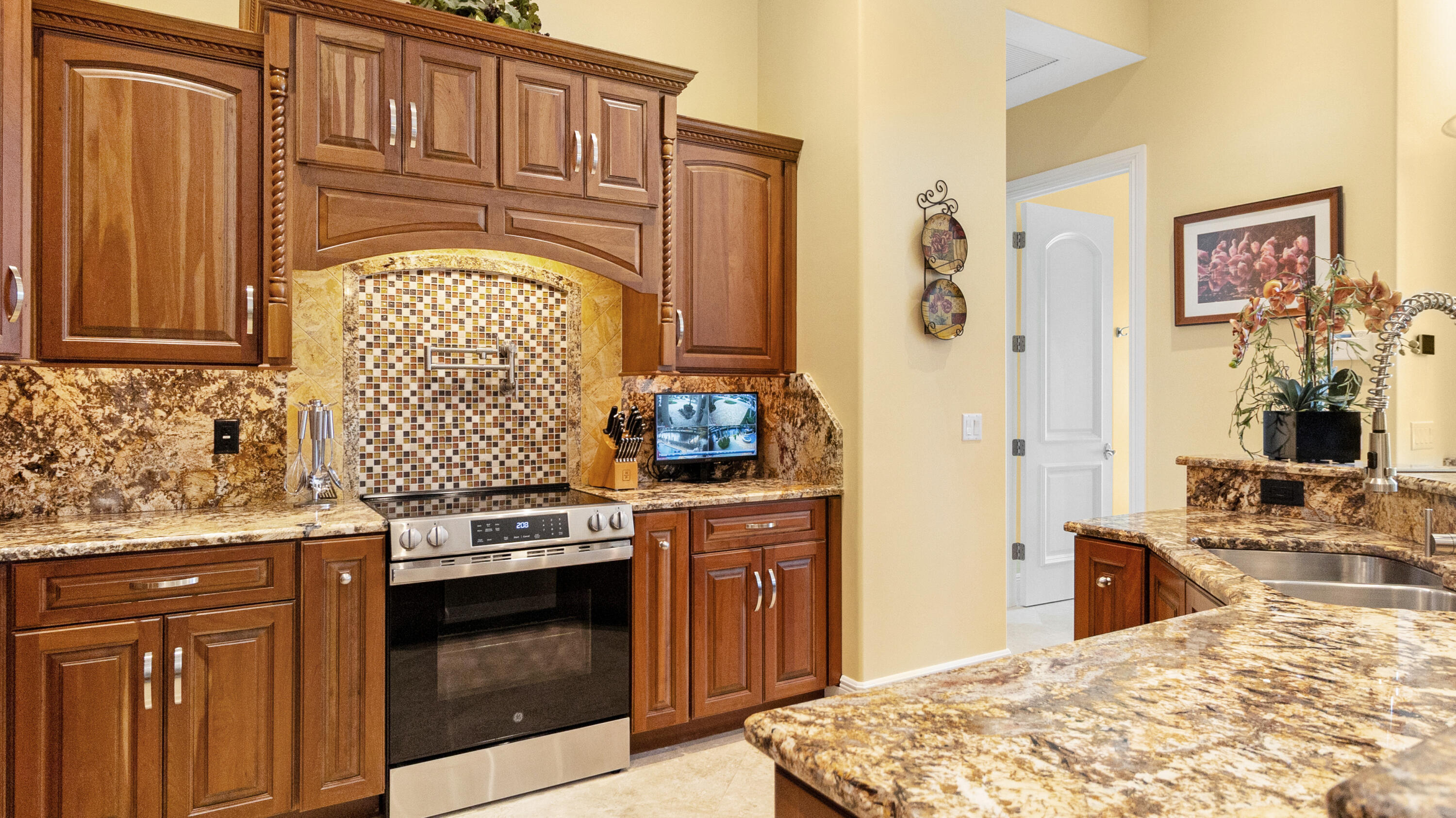 371 SE 15th Pompano Beach, FL 33060