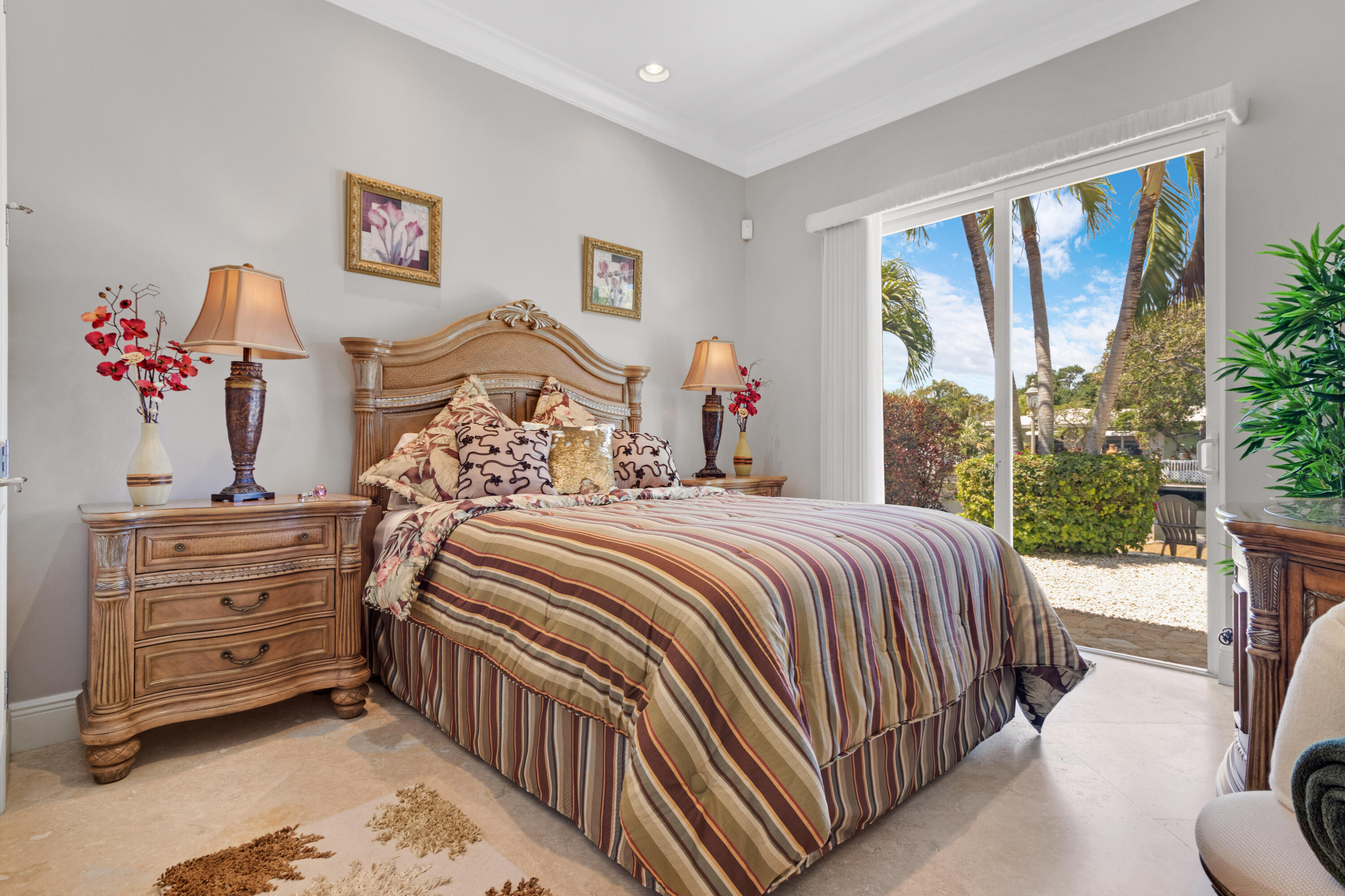 371 SE 15th Pompano Beach, FL 33060