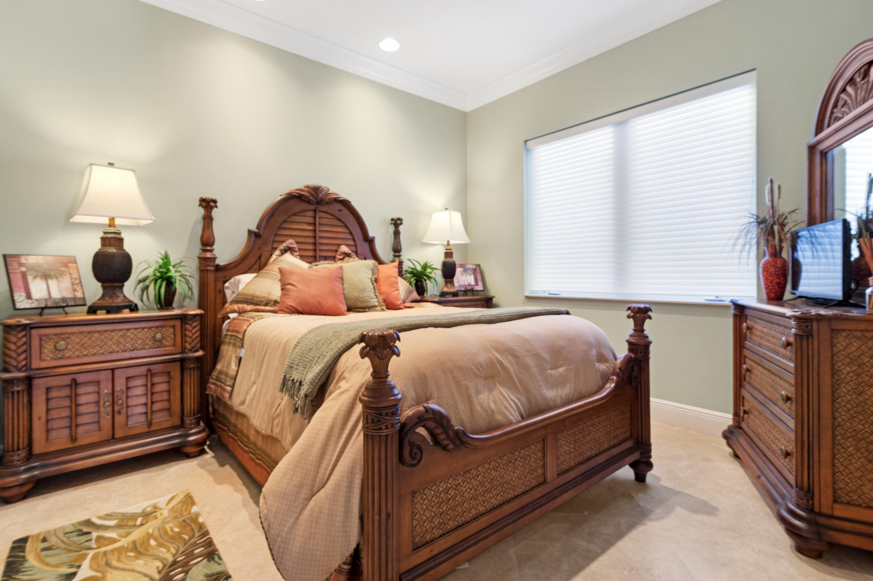 371 SE 15th Pompano Beach, FL 33060