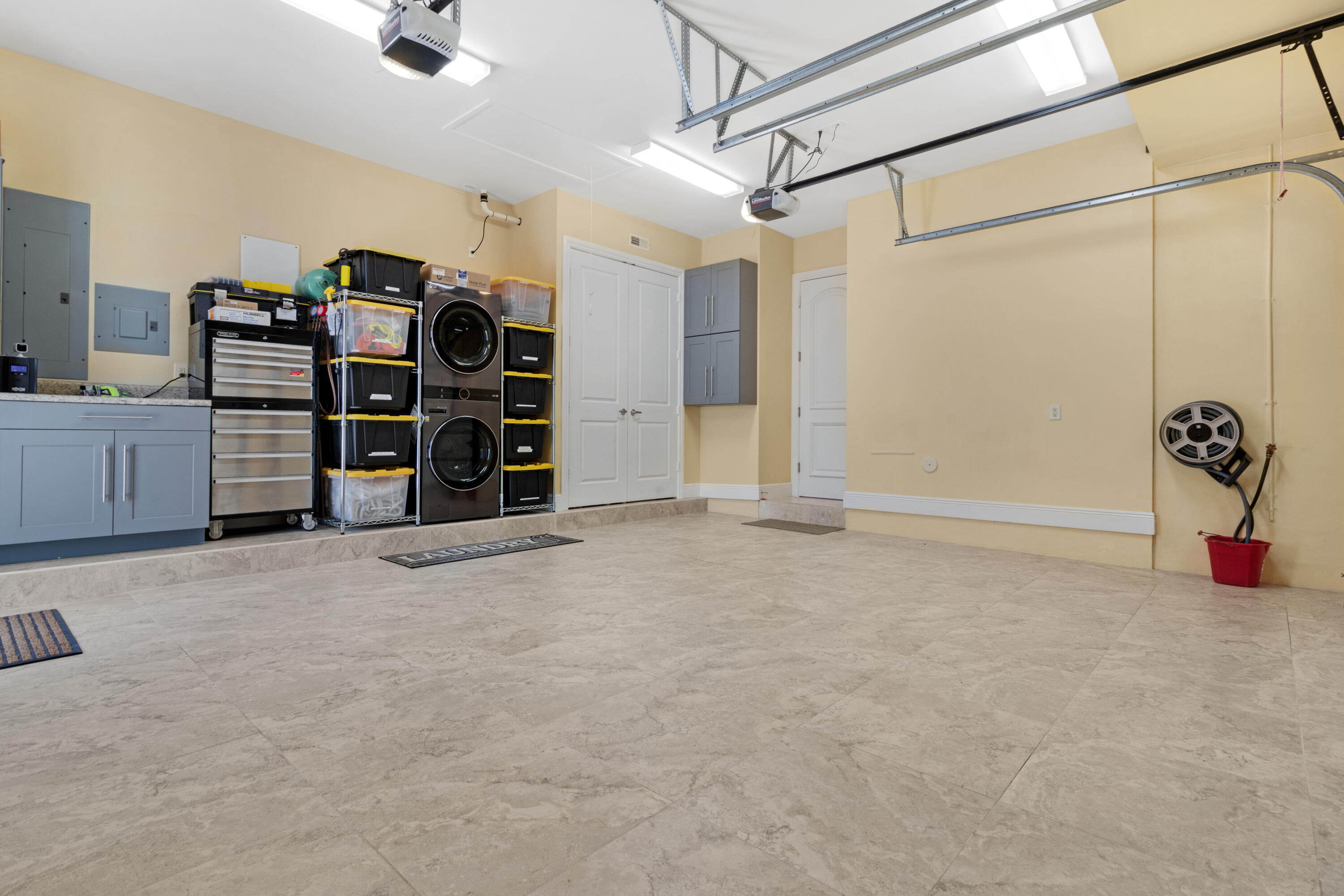 371 SE 15th Pompano Beach, FL 33060