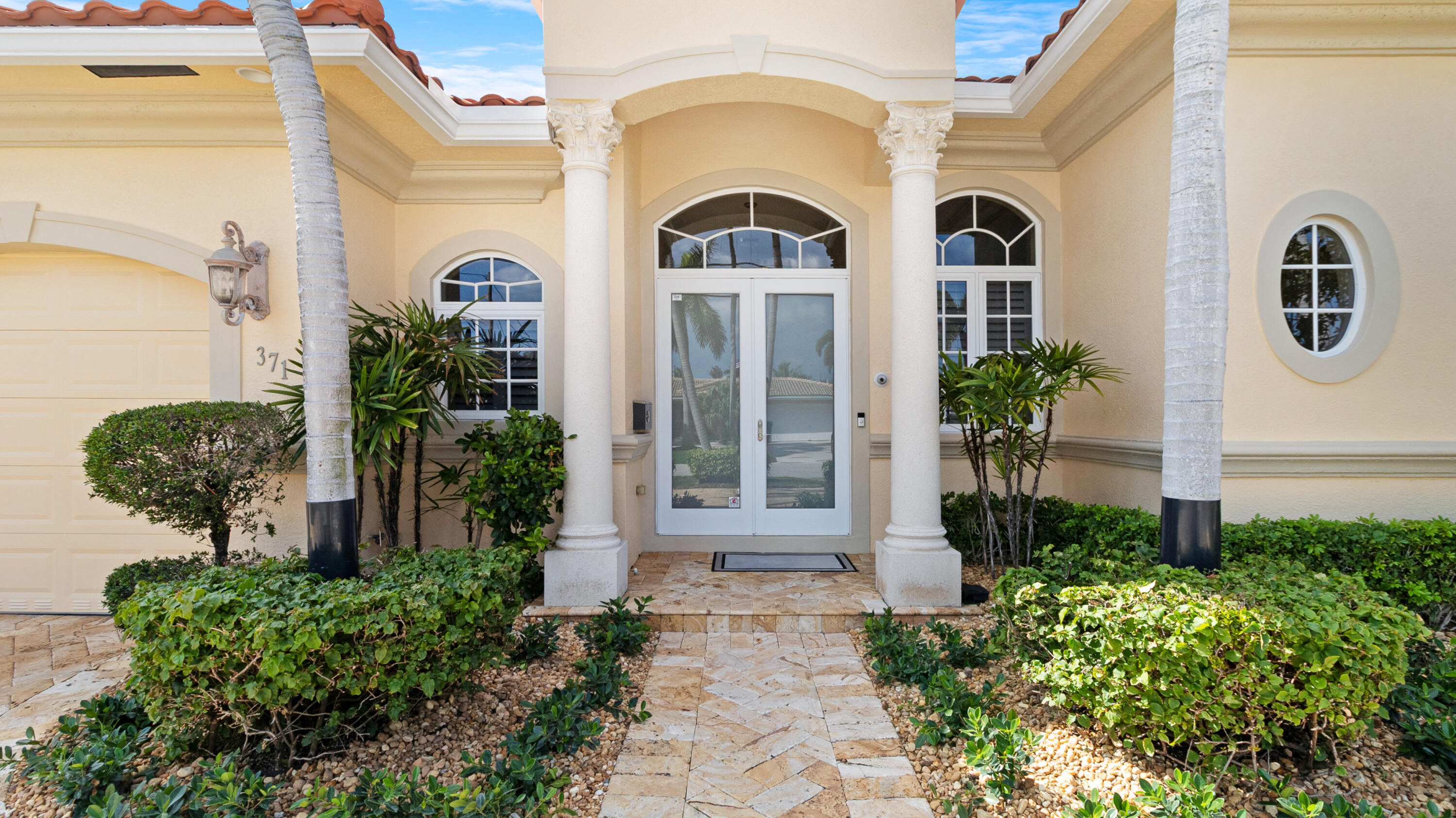 371 SE 15th Pompano Beach, FL 33060