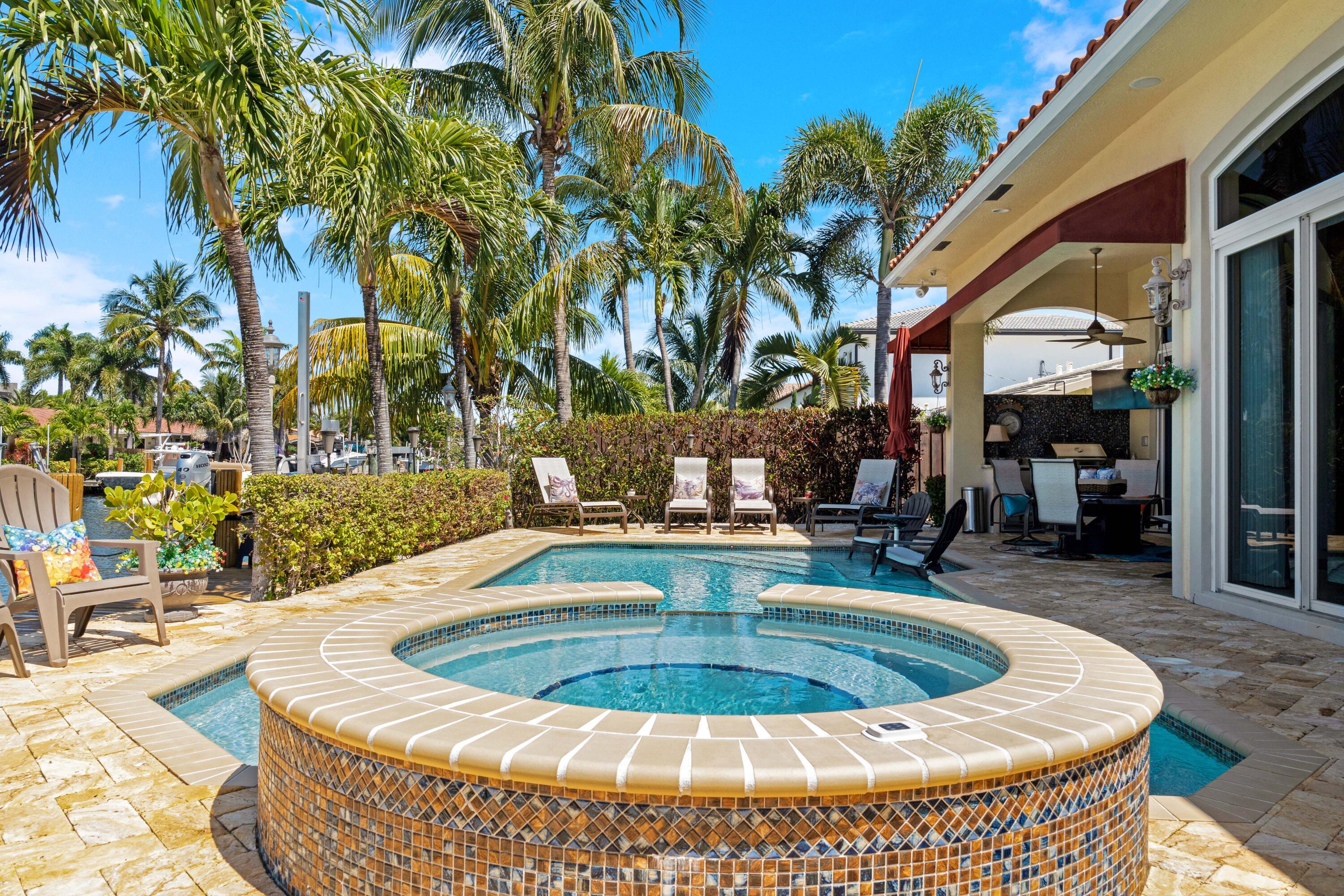 371 SE 15th Pompano Beach, FL 33060