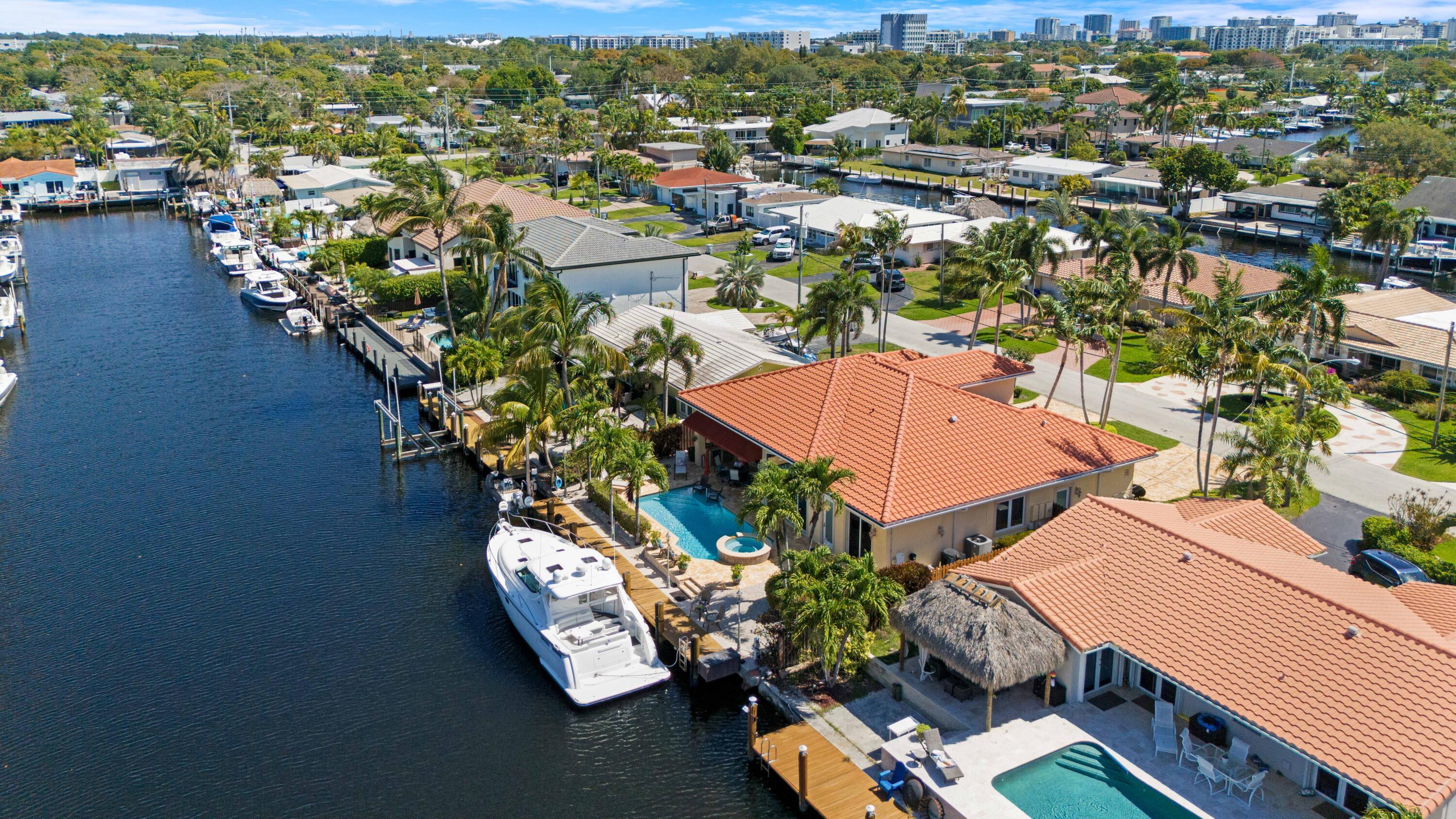 371 SE 15th Pompano Beach, FL 33060