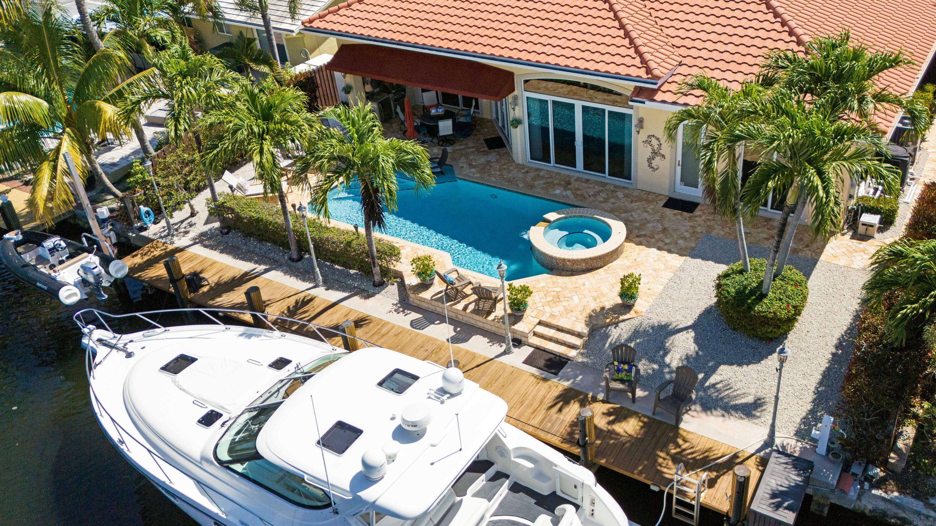 371 SE 15th Pompano Beach, FL 33060